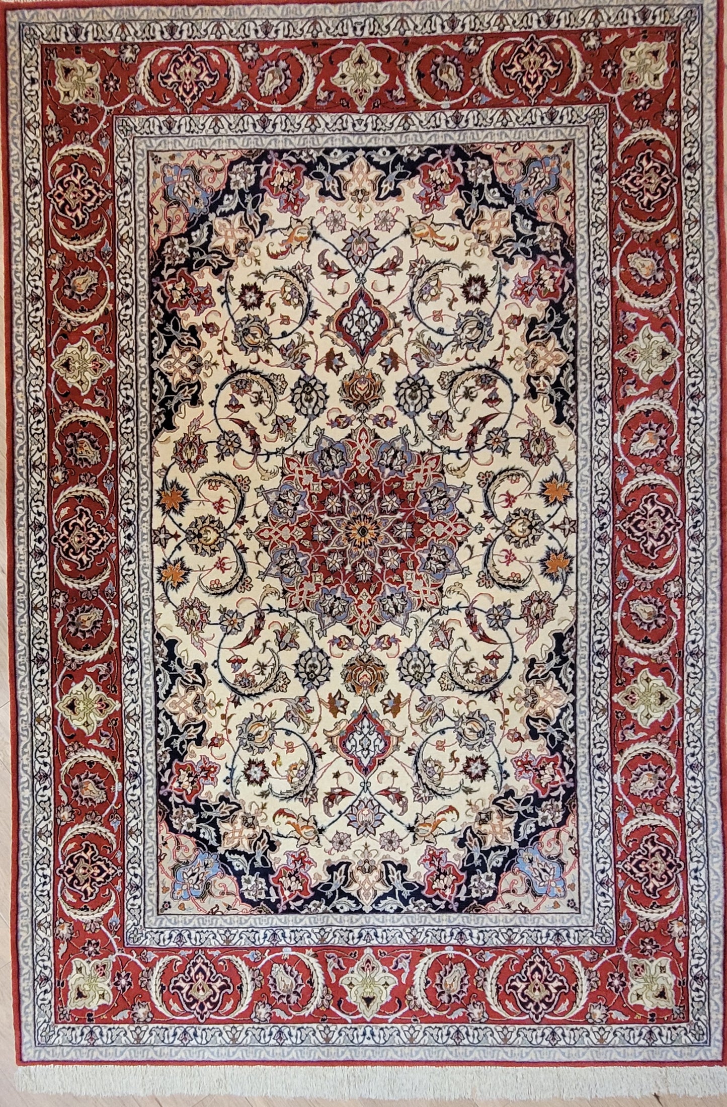 Isfahan Teppich Korkwolle und Seide feine Knüpfkunst