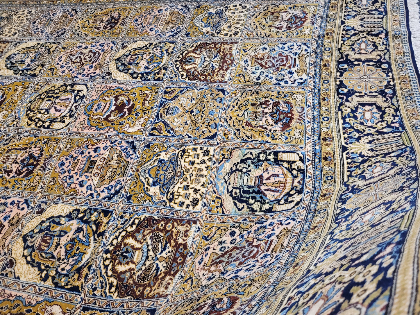 Ghom Teppich Korkwolle mit Seide Feldermuster fein handgeknüpft