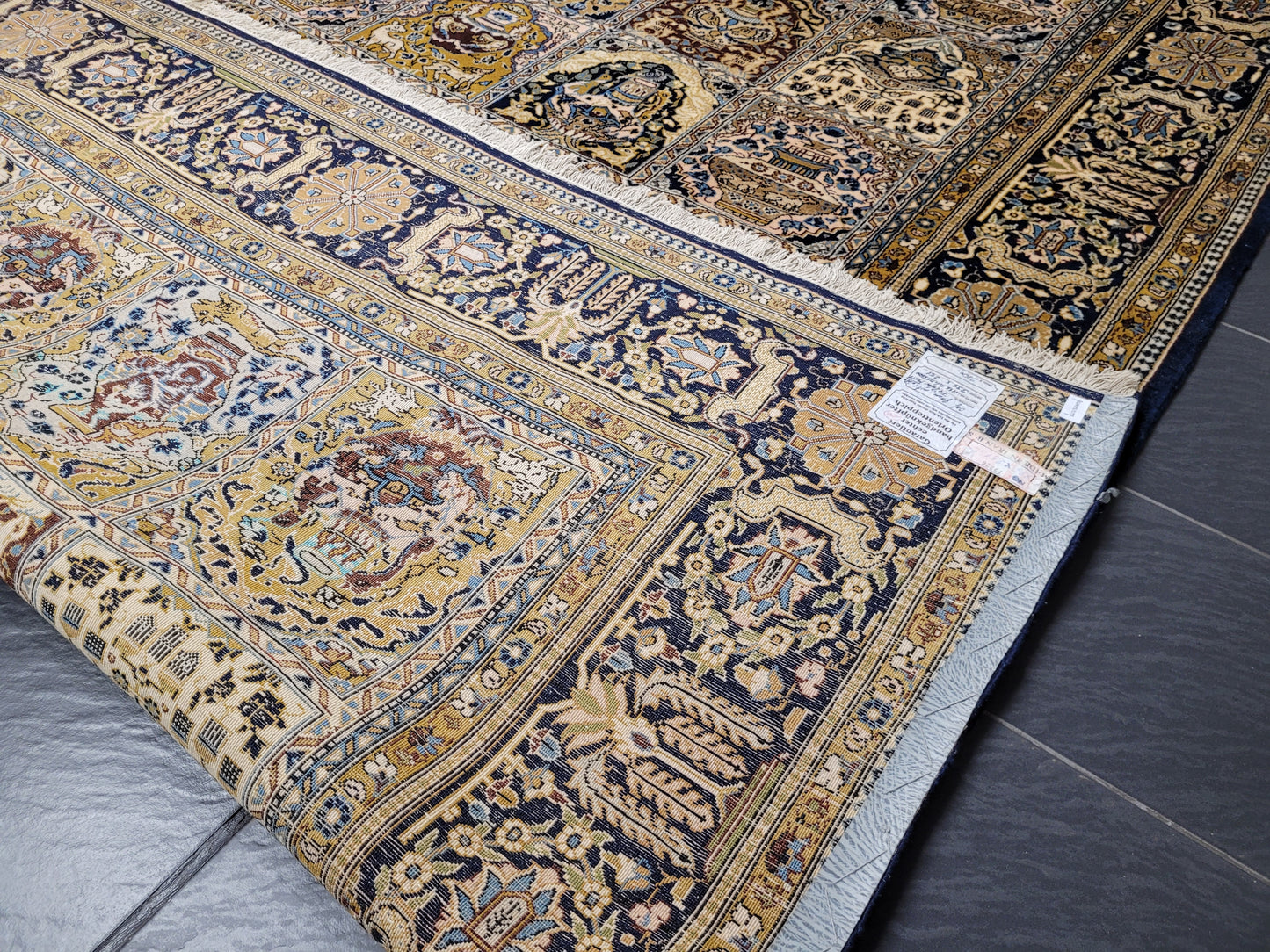 Ghom Teppich Korkwolle mit Seide Feldermuster fein handgeknüpft