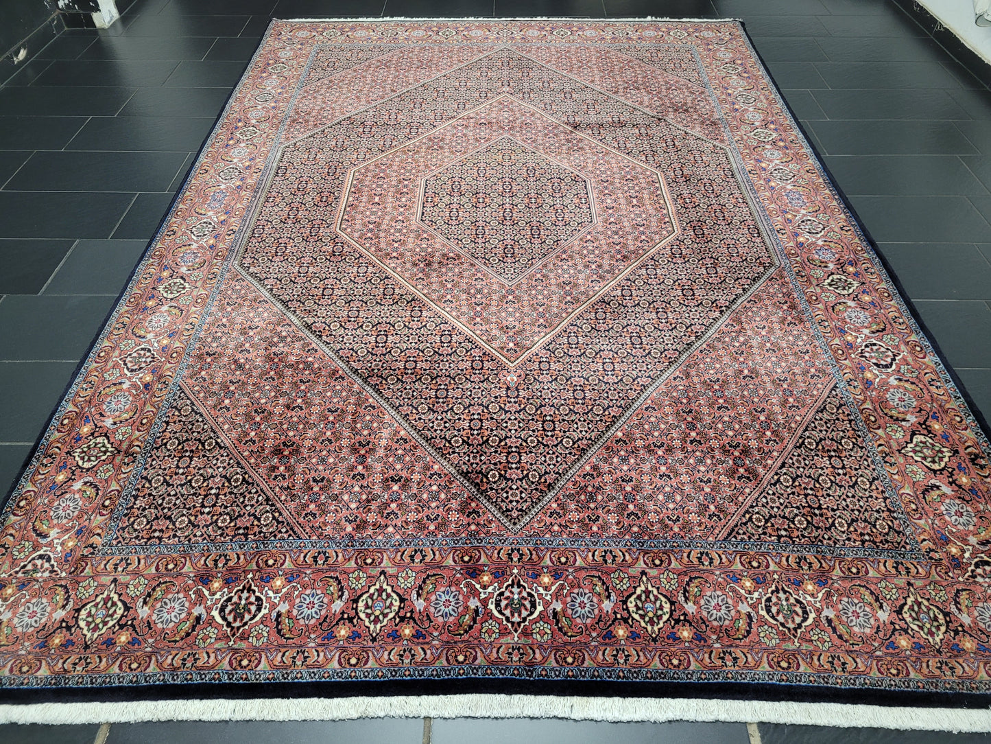 Bidjar Teppich Korkwolle signiert feine Knüpfung