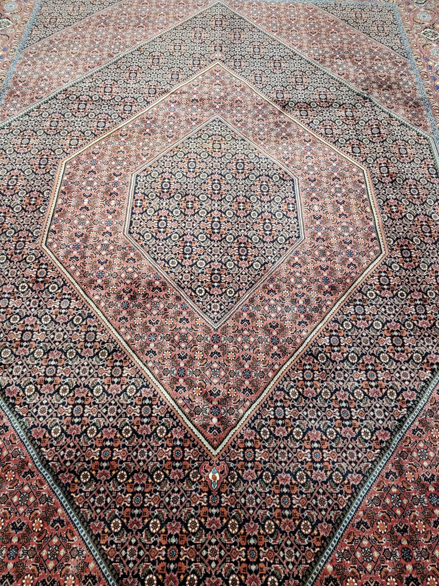 Bidjar Teppich Korkwolle signiert feine Knüpfung