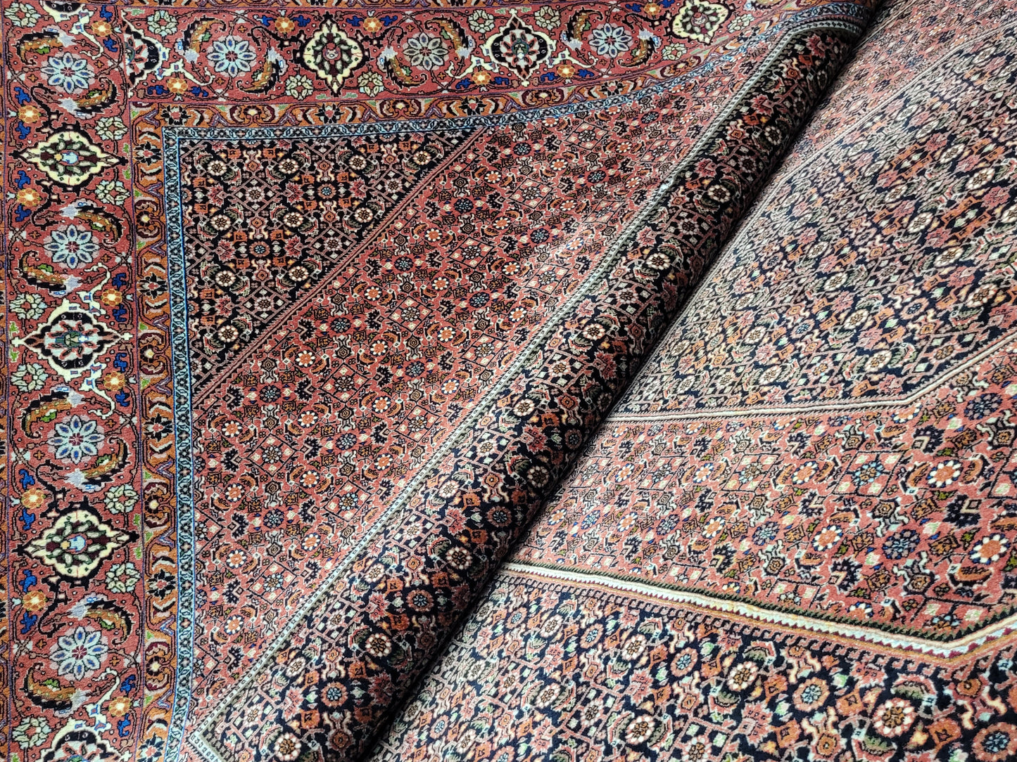 Bidjar Teppich Korkwolle signiert feine Knüpfung