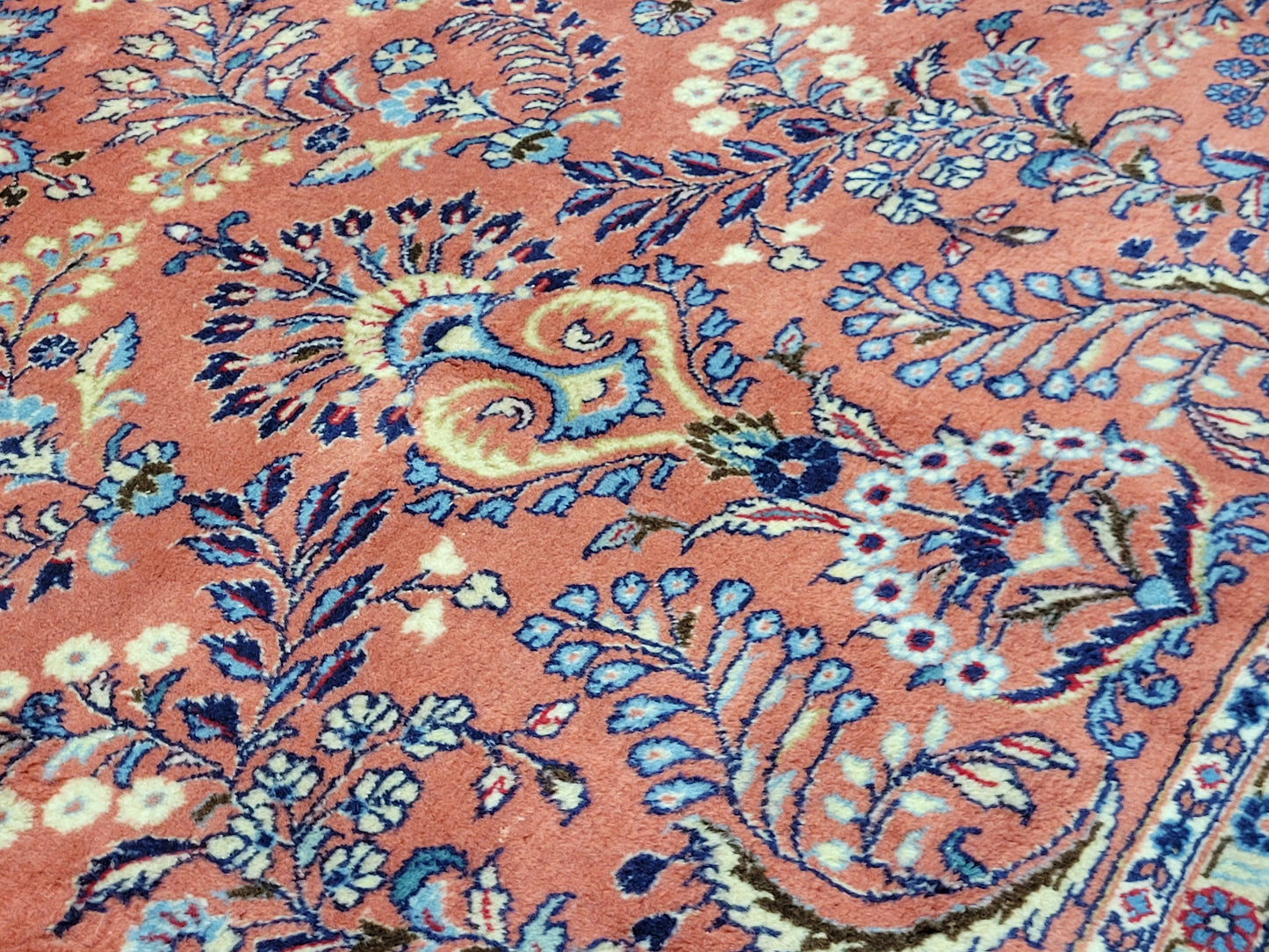 Sarough Teppich Wolle signiert florales Design