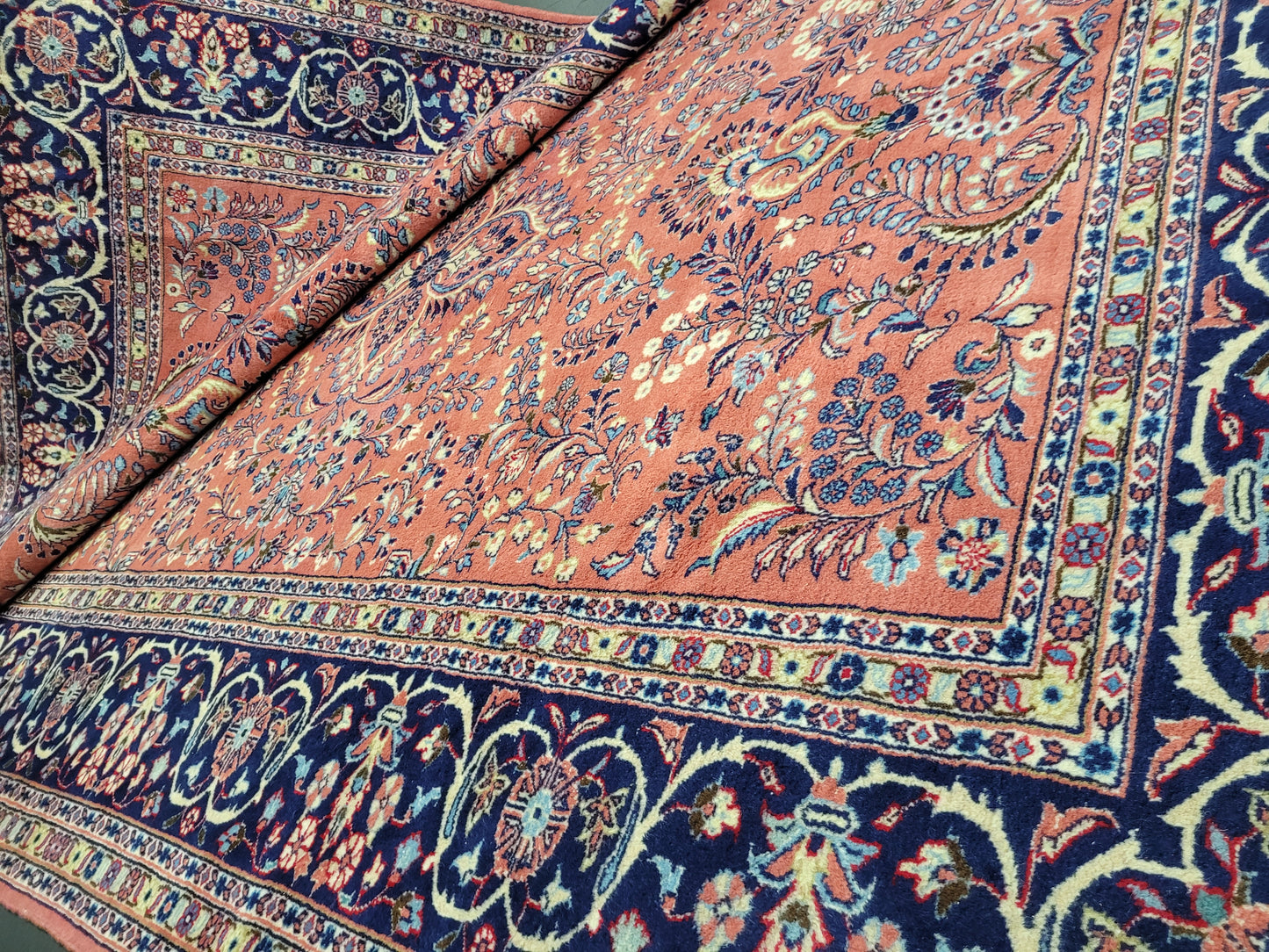 Sarough Teppich Wolle signiert florales Design