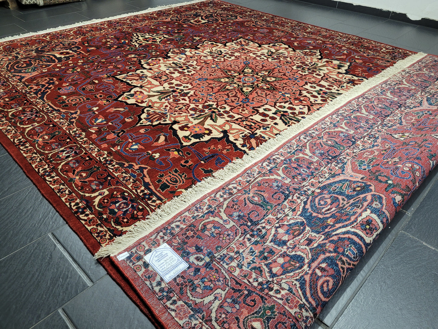 Heriz Teppich Korkwolle alt Medaillonmuster