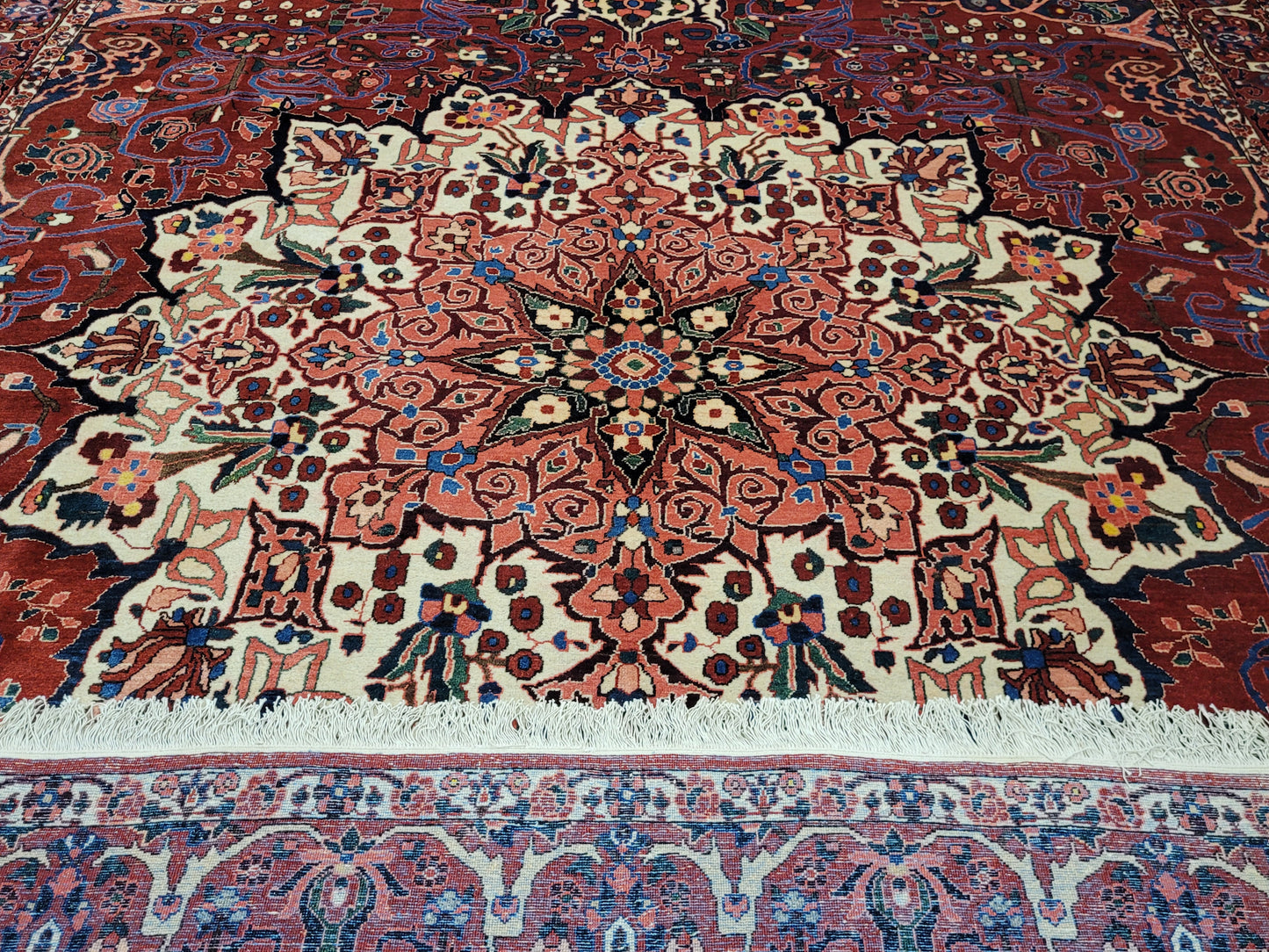 Heriz Teppich Korkwolle alt Medaillonmuster