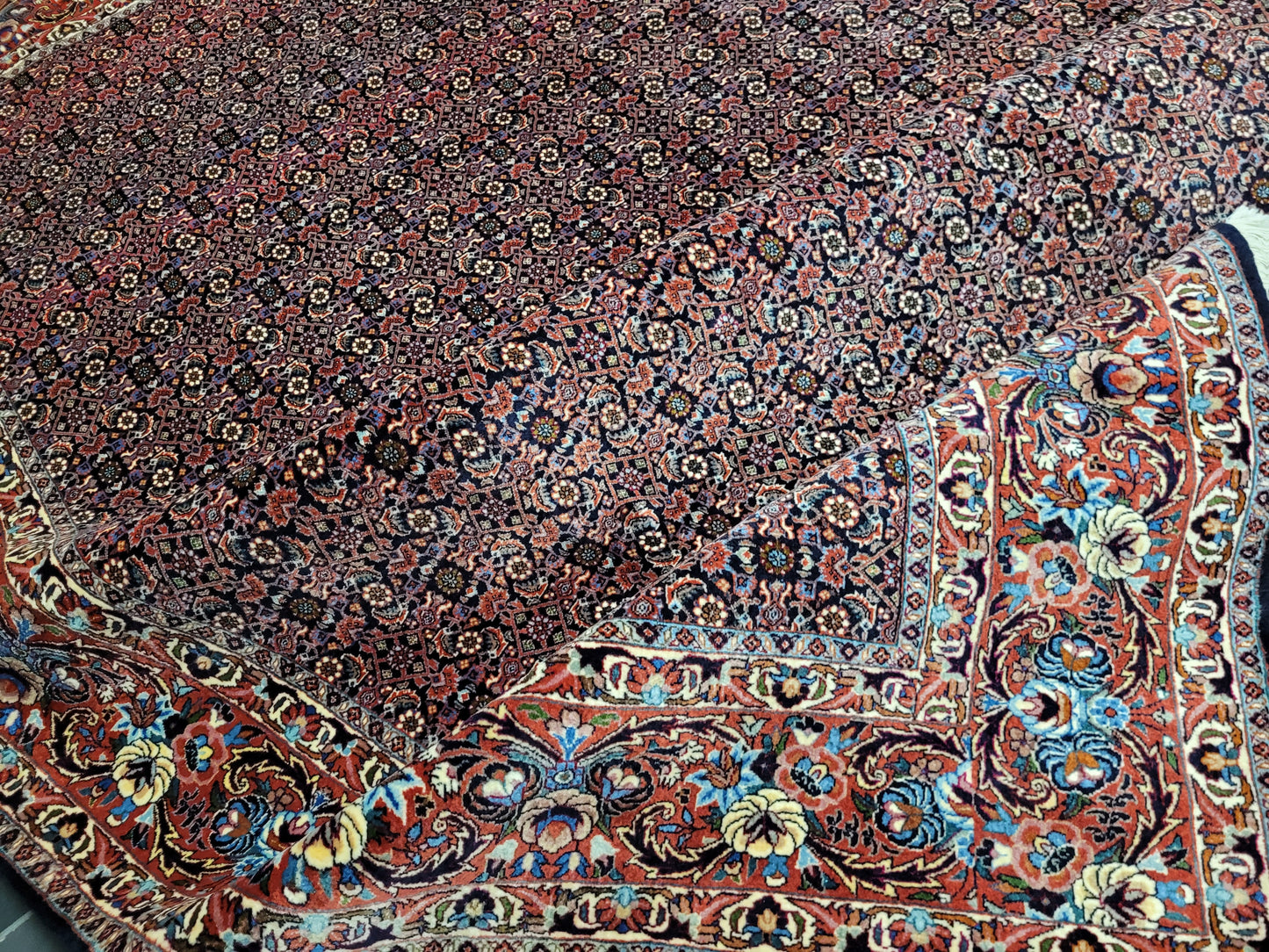 Bidjar Teppich Korkwolle feine Knüpfung florales Allover Muster