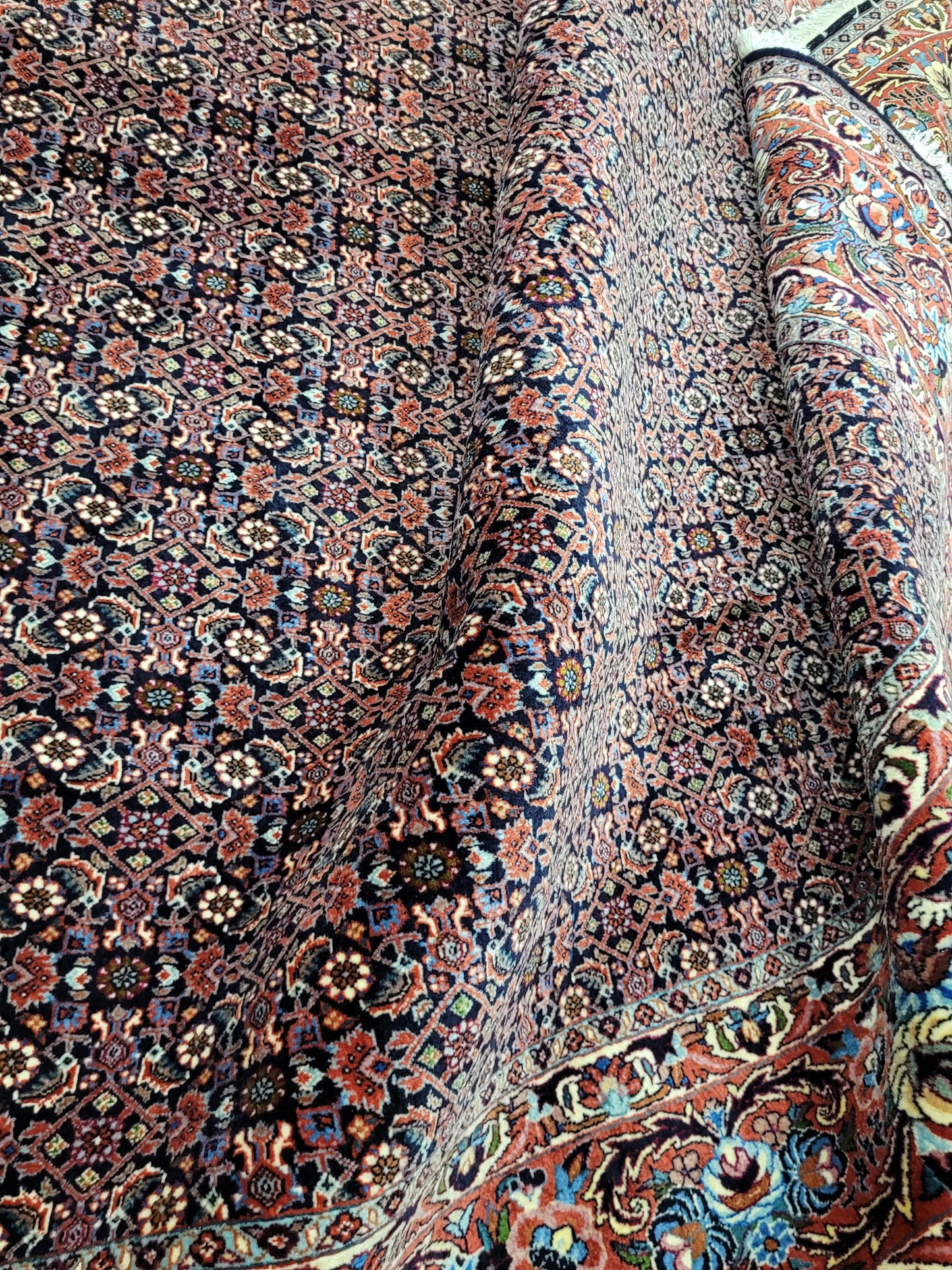 Bidjar Teppich Korkwolle feine Knüpfung florales Allover Muster