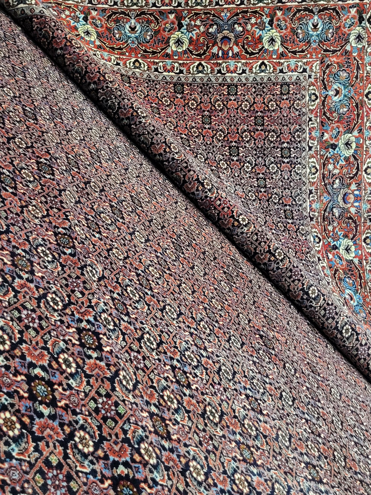 Bidjar Teppich Korkwolle feine Knüpfung florales Allover Muster