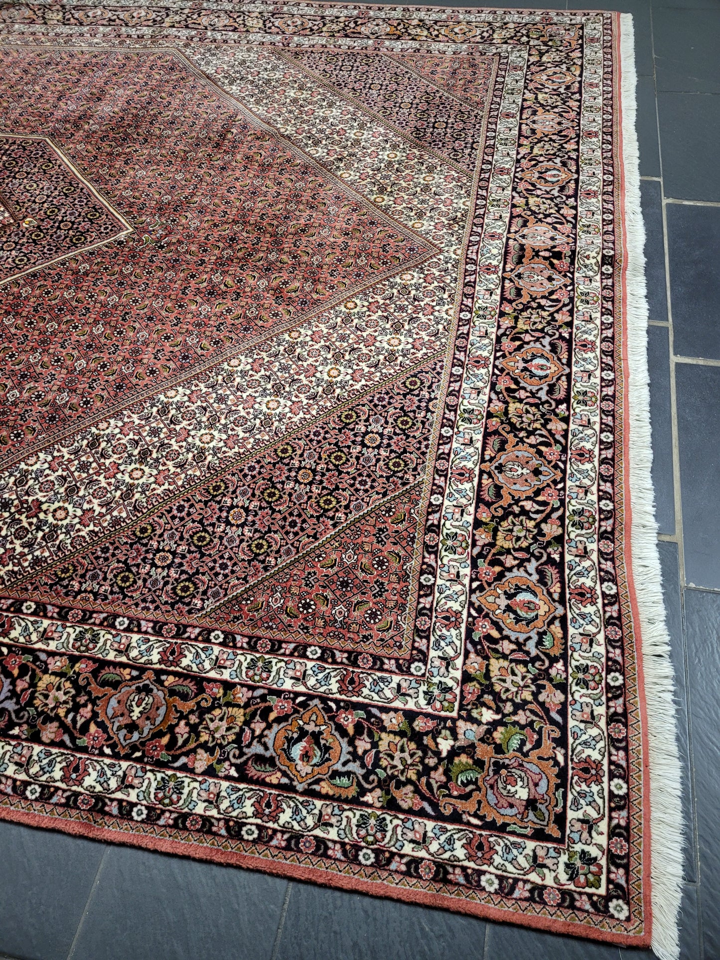 Bidjar Teppich Korkwolle feine Knüpfung großes Rhombus-Medaillon