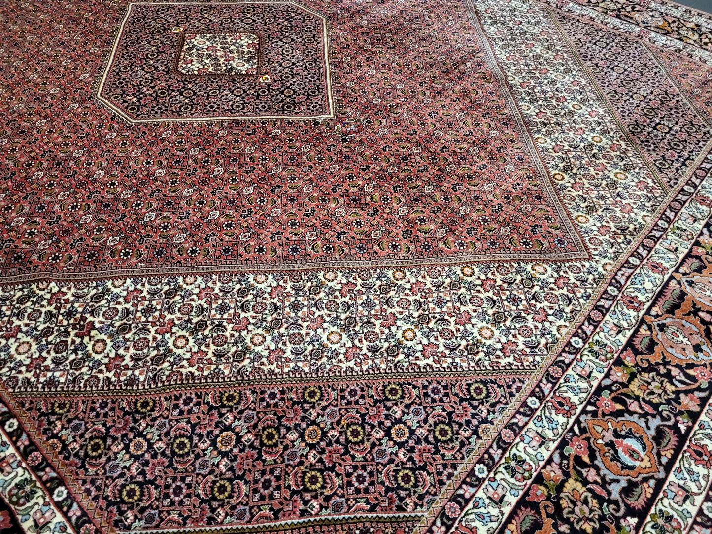 Bidjar Teppich Korkwolle feine Knüpfung großes Rhombus-Medaillon