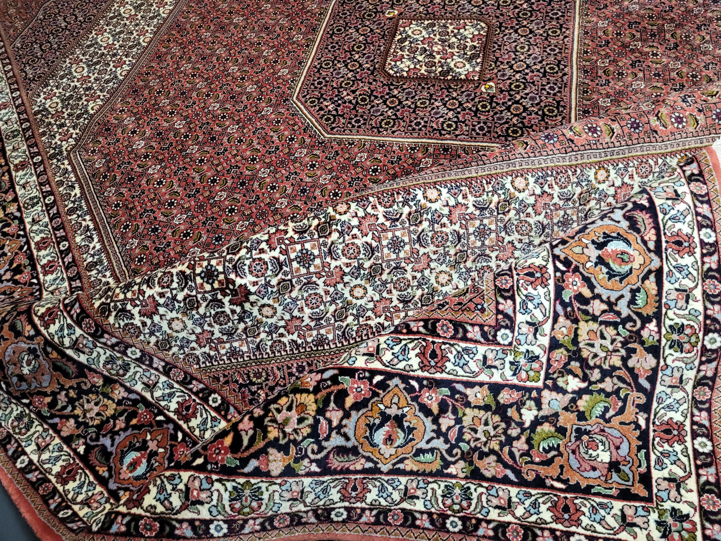 Bidjar Teppich Korkwolle feine Knüpfung großes Rhombus-Medaillon