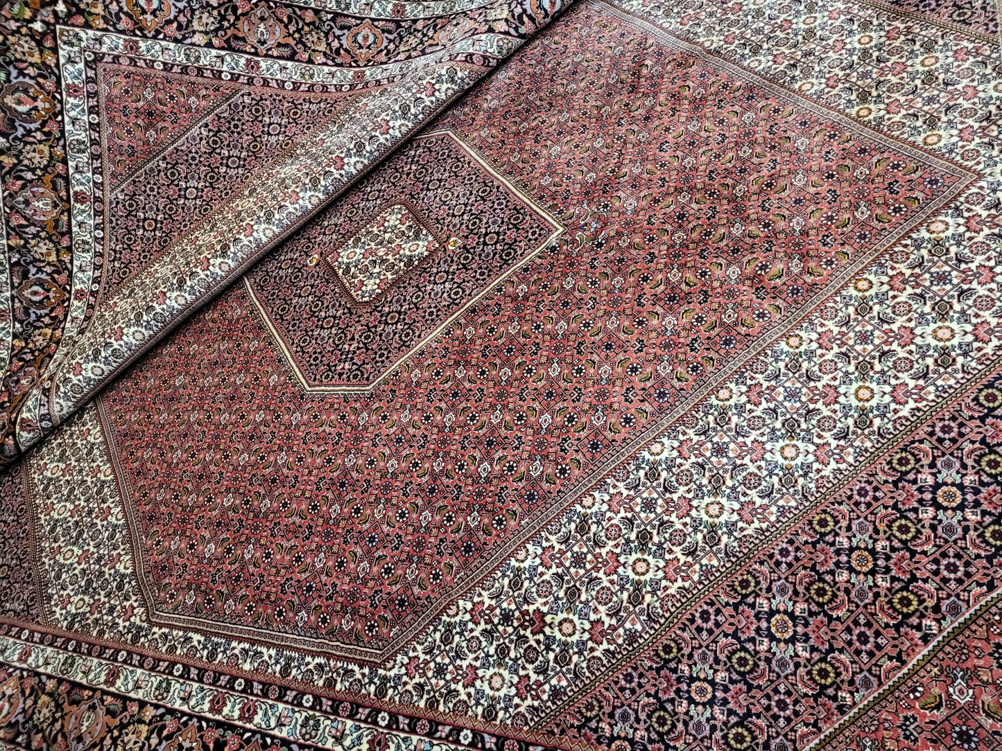 Bidjar Teppich Korkwolle feine Knüpfung großes Rhombus-Medaillon