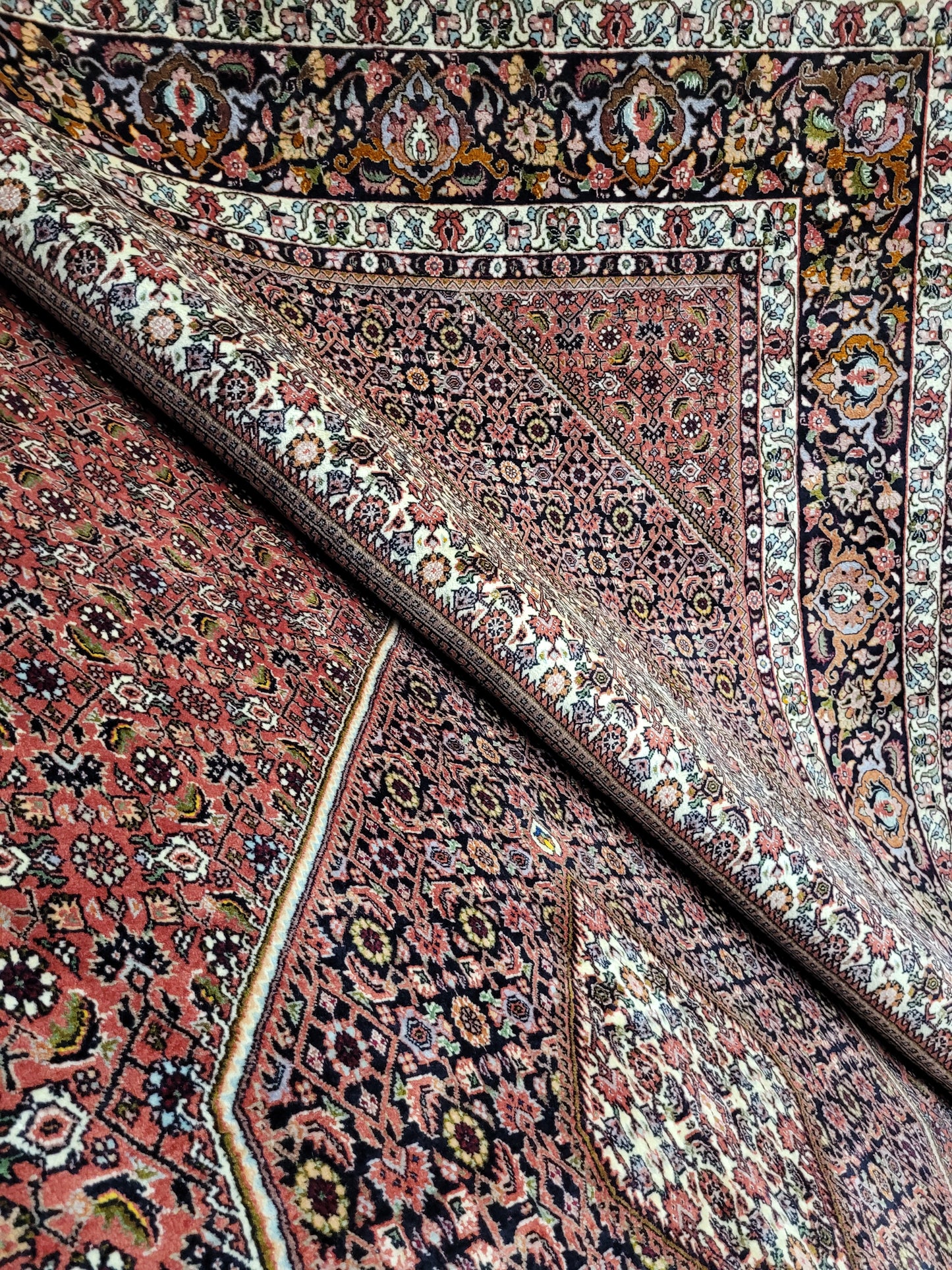 Bidjar Teppich Korkwolle feine Knüpfung großes Rhombus-Medaillon