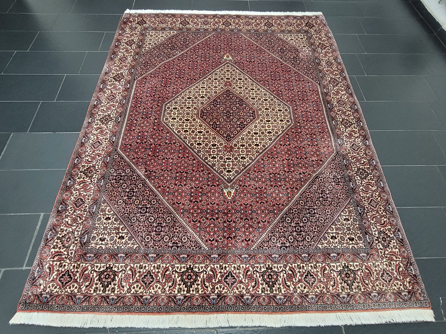 Täbriz Bidjar Tekab Teppich Korkwolle feine Knüpfung 270x210 cm