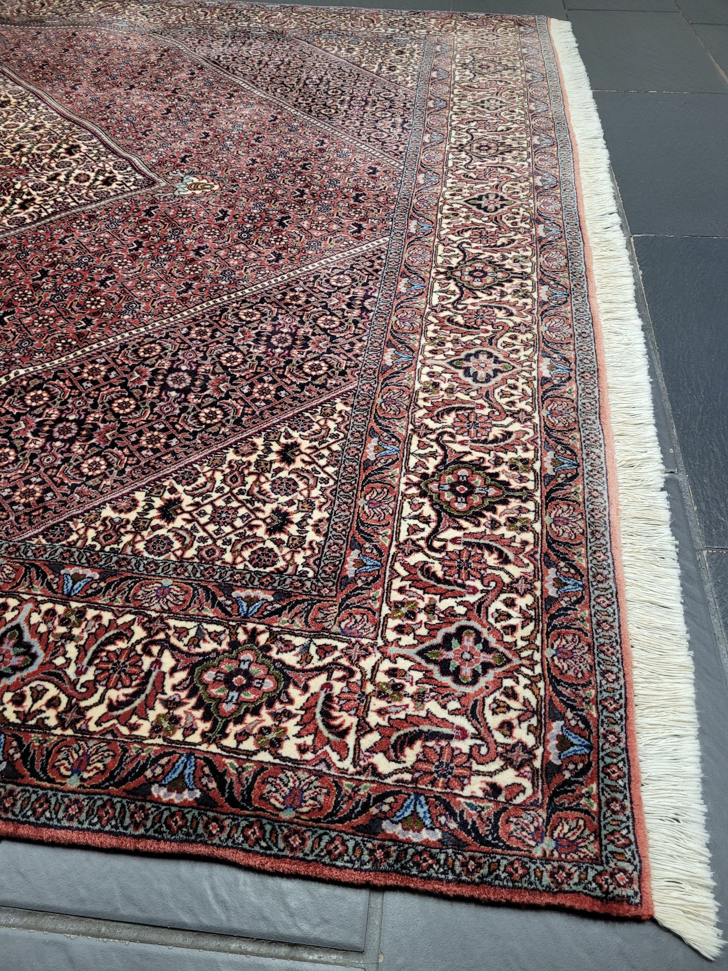 Täbriz Bidjar Tekab Teppich Korkwolle feine Knüpfung 270x210 cm