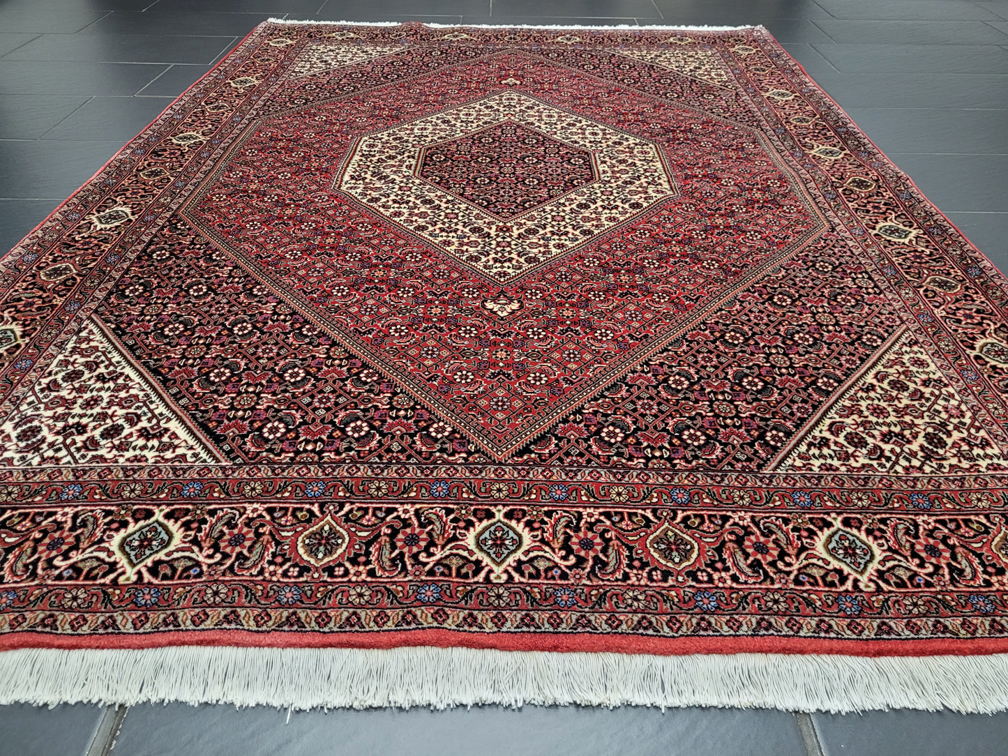 Bidjar Teppich Korkwolle feine Knüpfung 235x170 cm