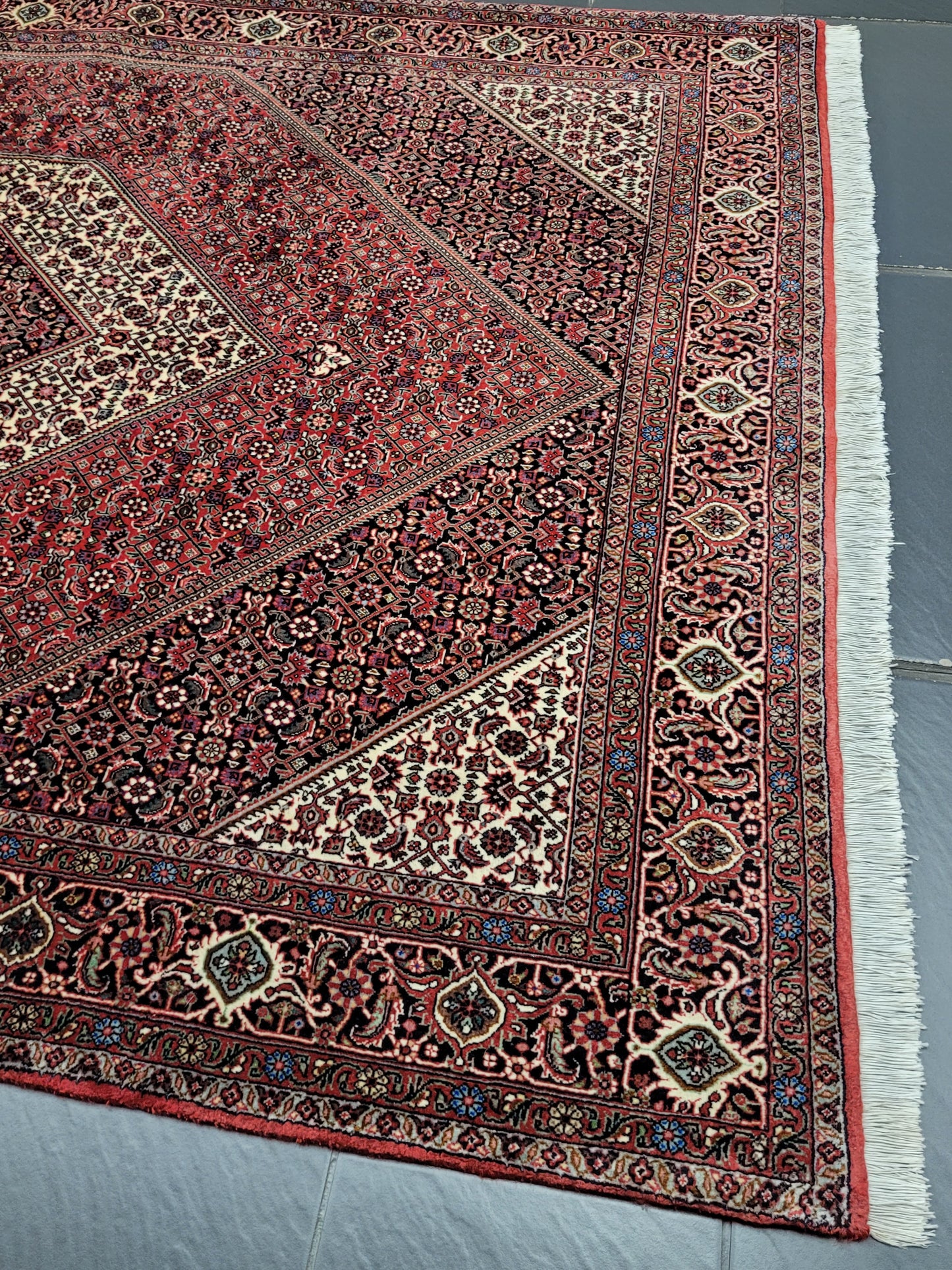 Bidjar Teppich Korkwolle feine Knüpfung 235x170 cm