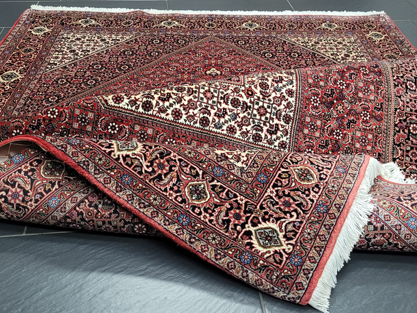 Bidjar Teppich Korkwolle feine Knüpfung 235x170 cm