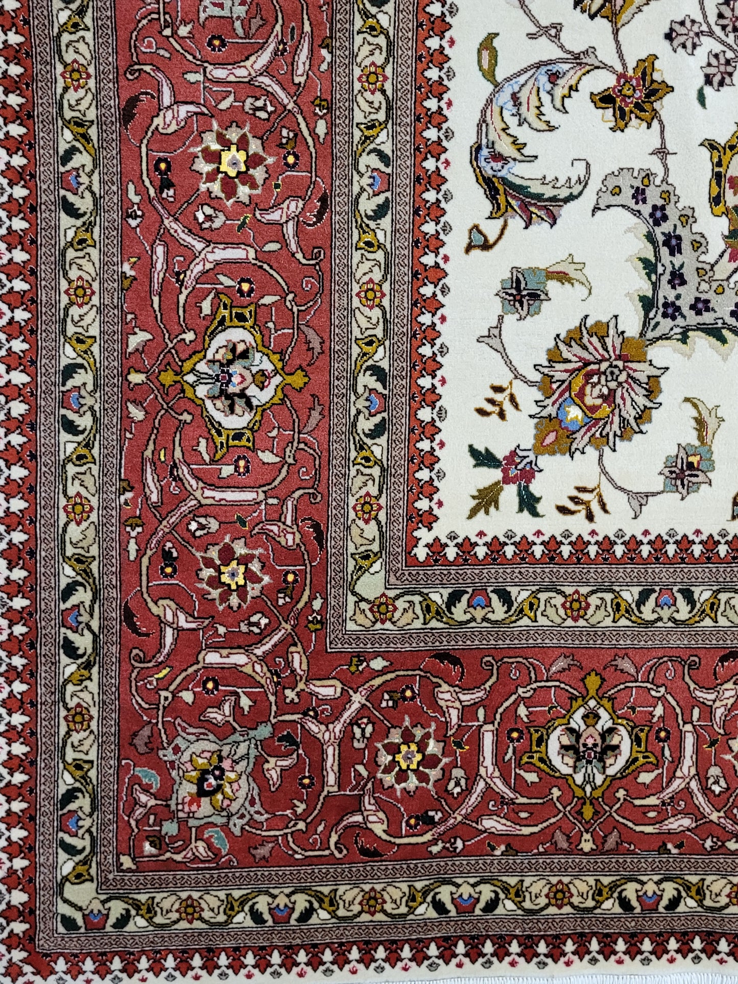 Täbriz Teppich Korkwolle Seide feine Knüpfung 300x250 cm