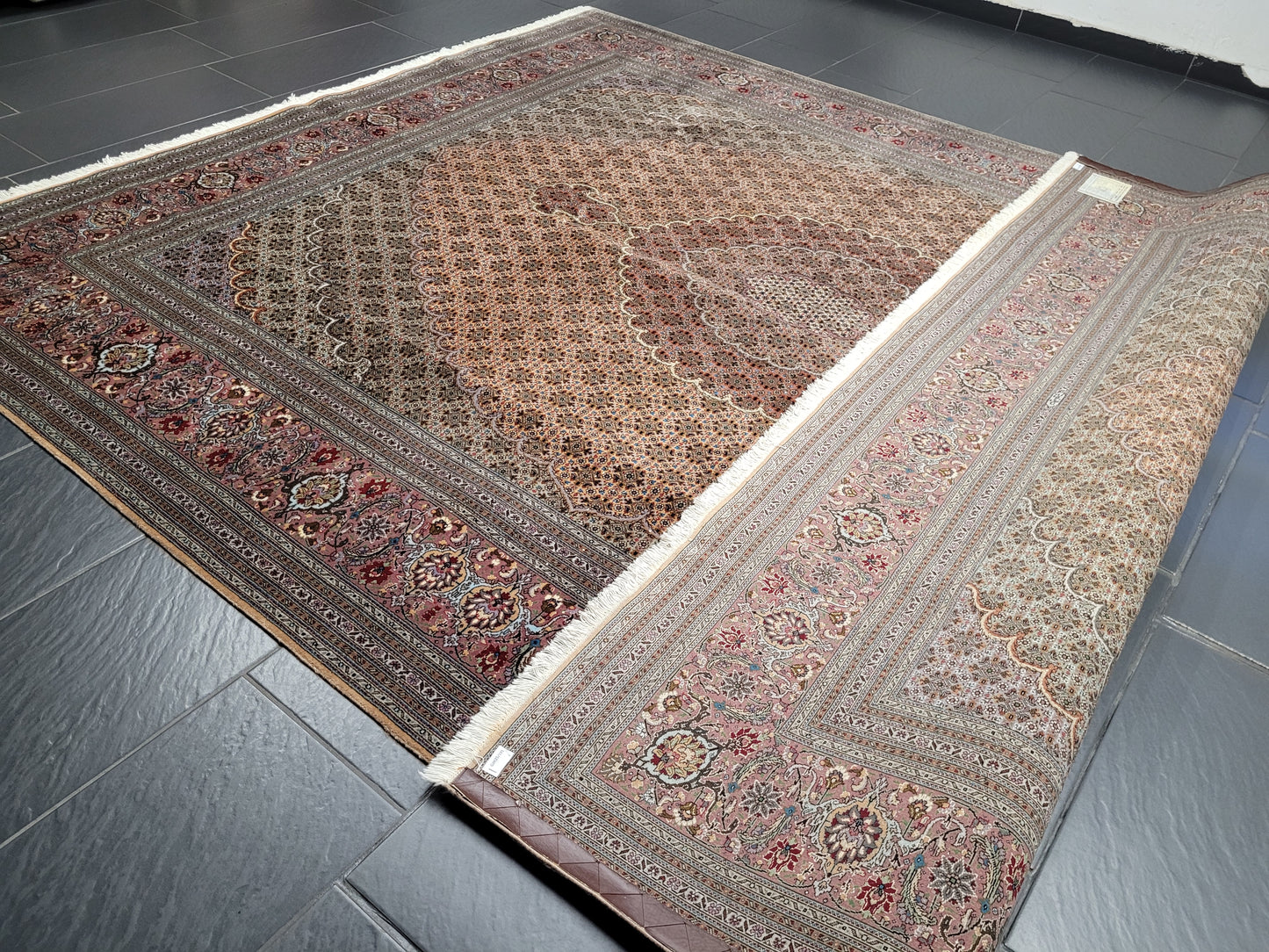 Täbriz Teppich Korkwolle feine Knüpfkunst 300 × 290 cm