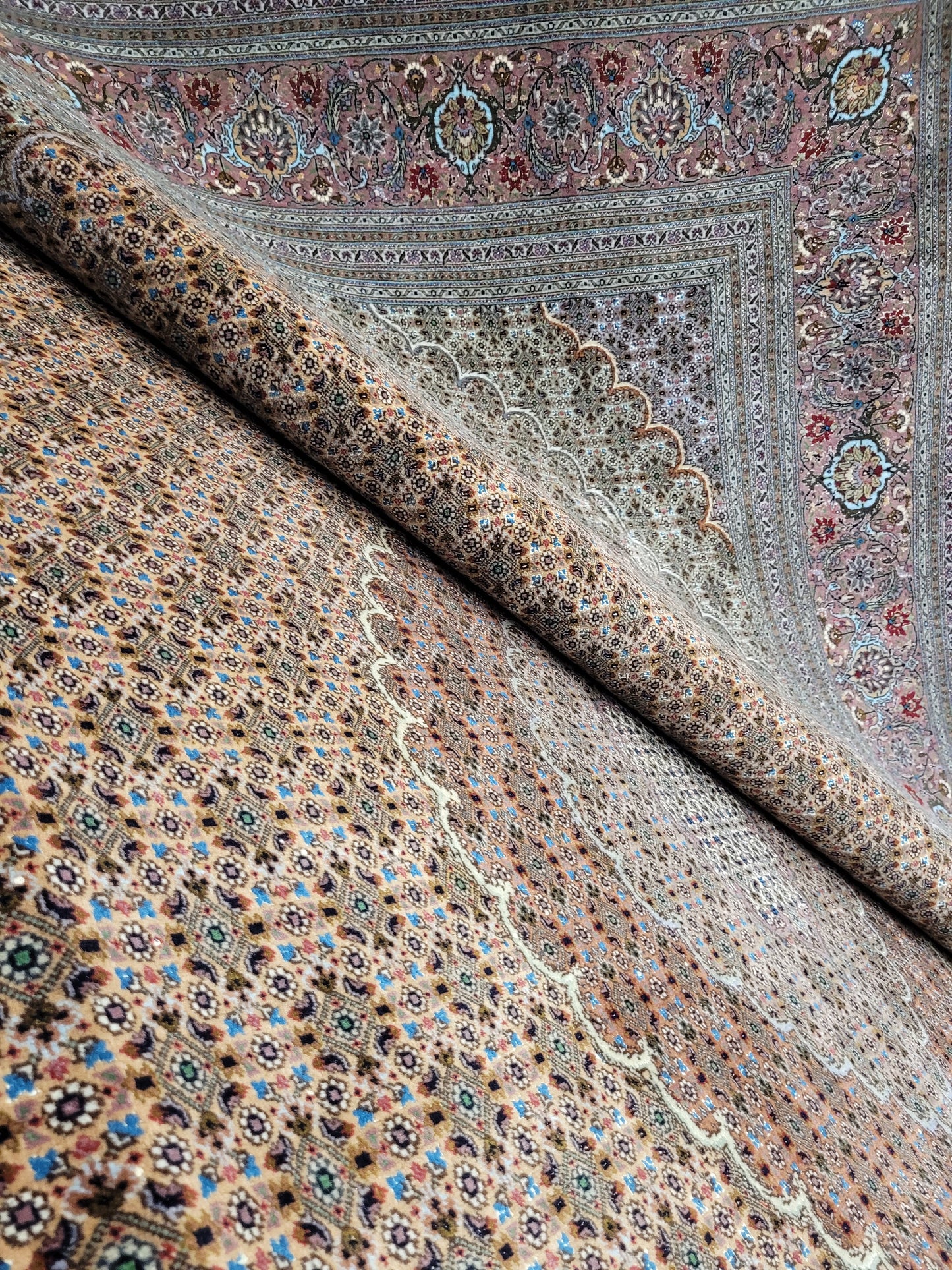 Täbriz Teppich Korkwolle feine Knüpfkunst 300 × 290 cm