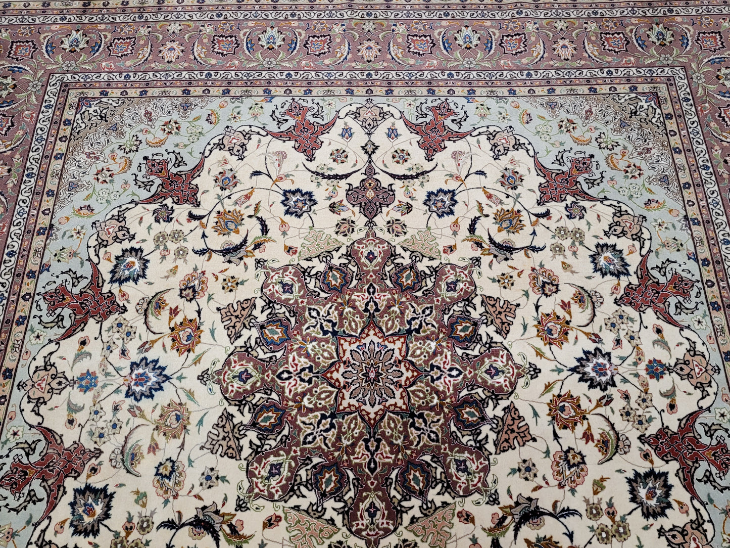 Täbriz Teppich Korkwolle Seide Medaillon feine Knüpfung 250x250 cm