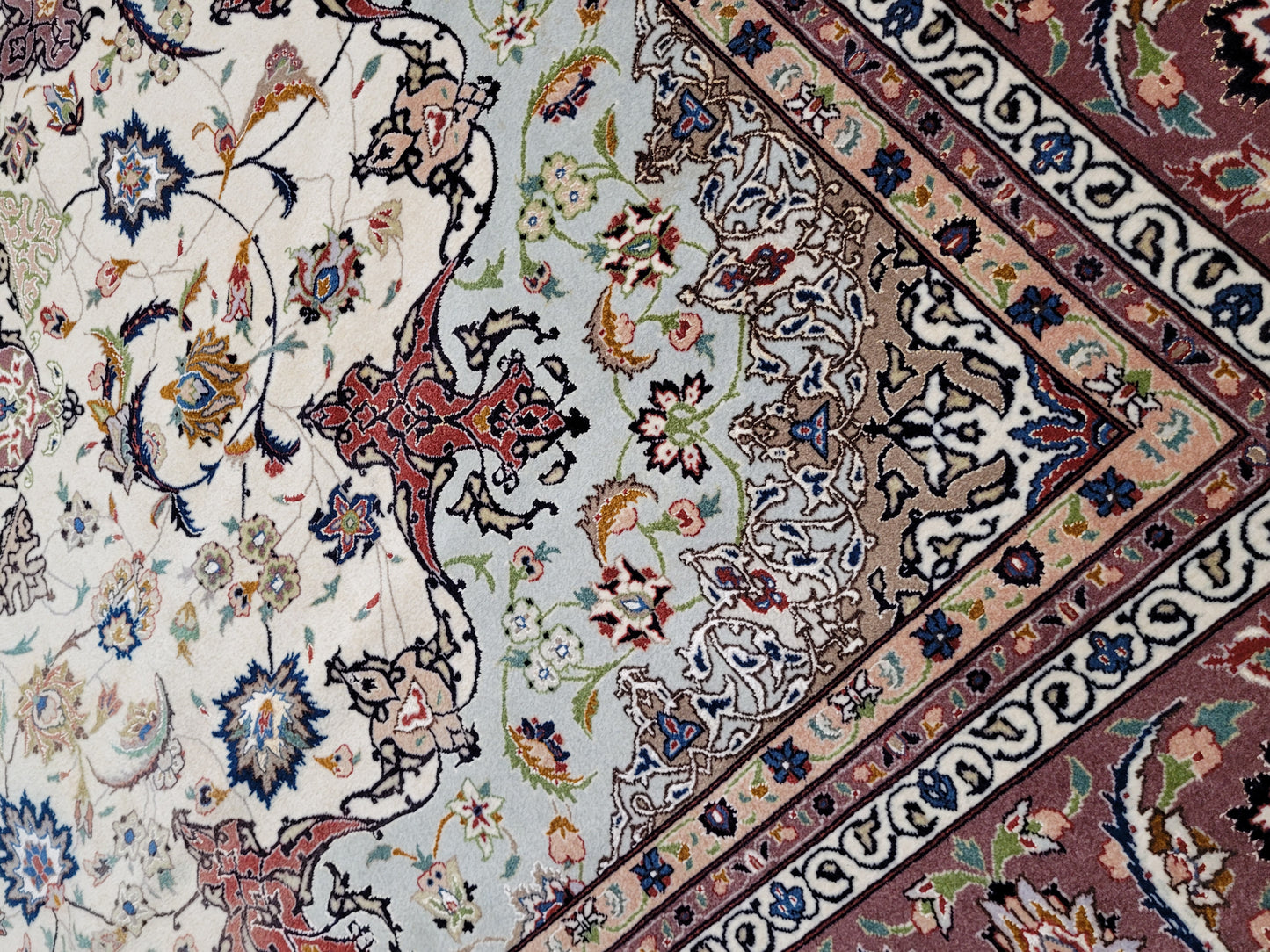 Täbriz Teppich Korkwolle Seide Medaillon feine Knüpfung 250x250 cm