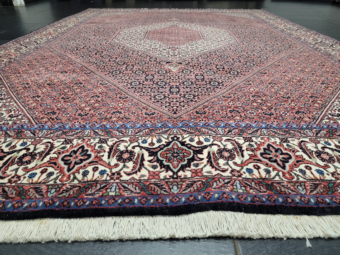 Bidjar Teppich Korkwolle Tekab fein Hexagon Medaillon 310x200 cm