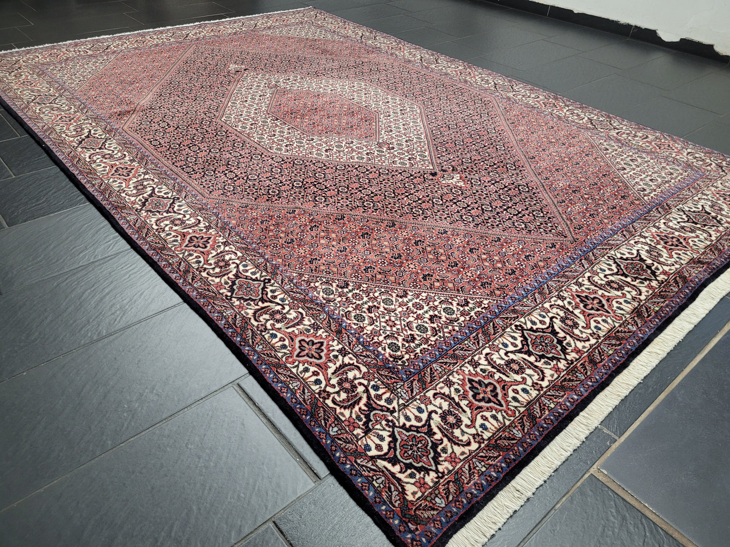 Bidjar Teppich Korkwolle Tekab fein Hexagon Medaillon 310x200 cm