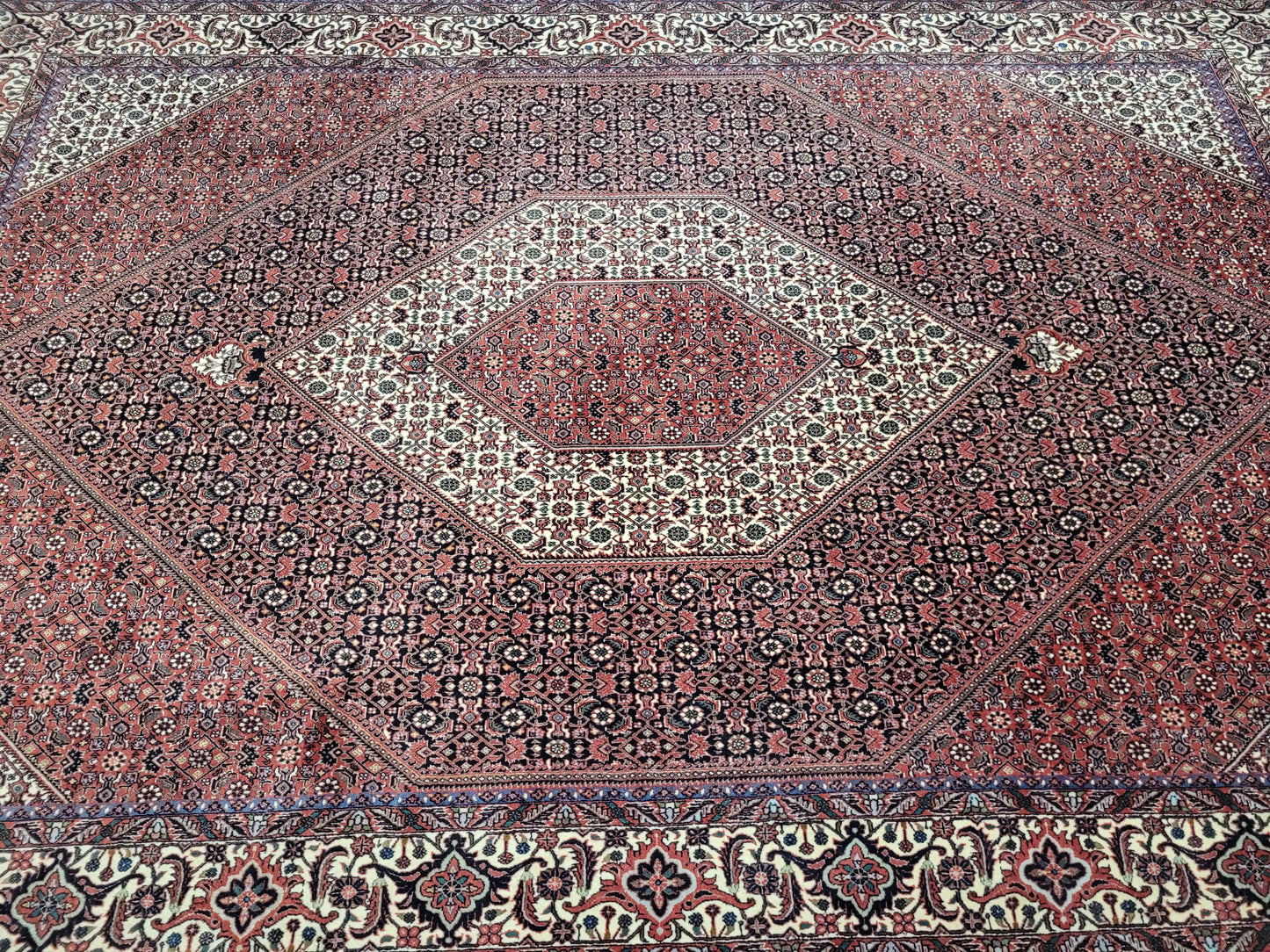 Bidjar Teppich Korkwolle Tekab fein Hexagon Medaillon 310x200 cm