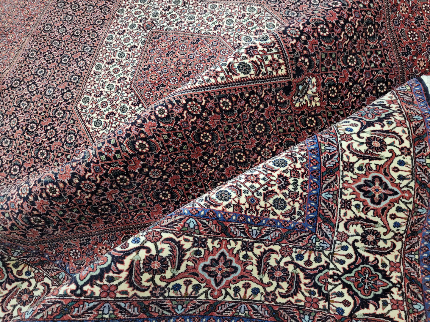 Bidjar Teppich Korkwolle Tekab fein Hexagon Medaillon 310x200 cm