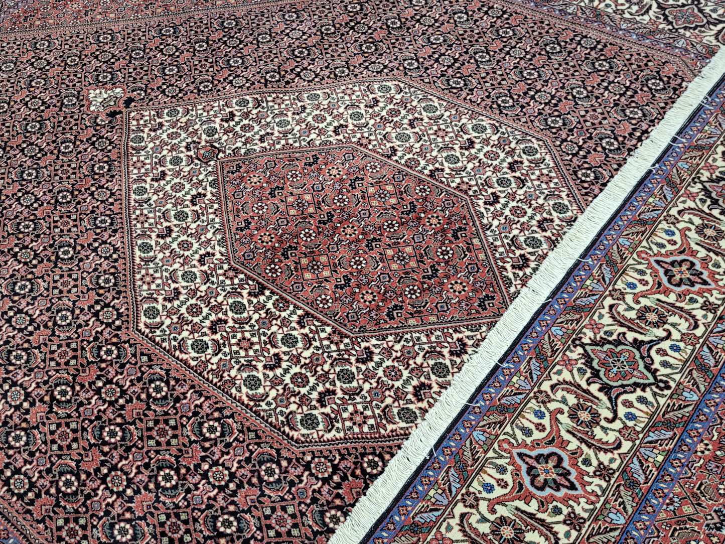 Bidjar Teppich Korkwolle Tekab fein Hexagon Medaillon 310x200 cm
