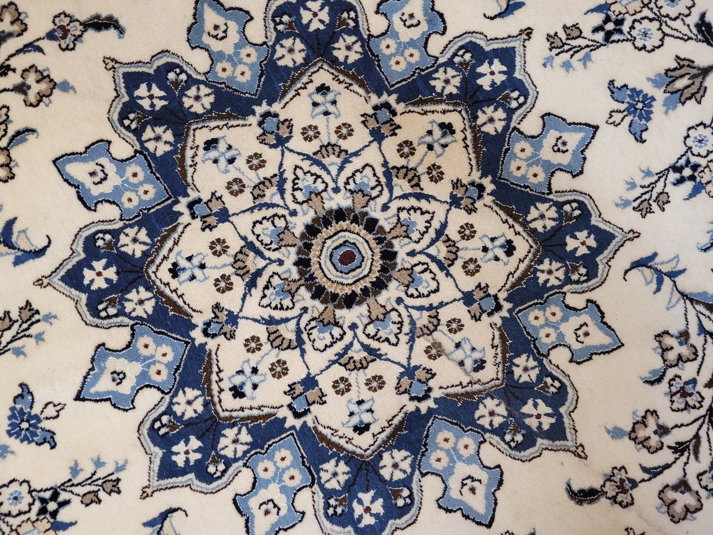 Nain Teppich Rund 200 cm Korkwolle feine Knüpfkunst