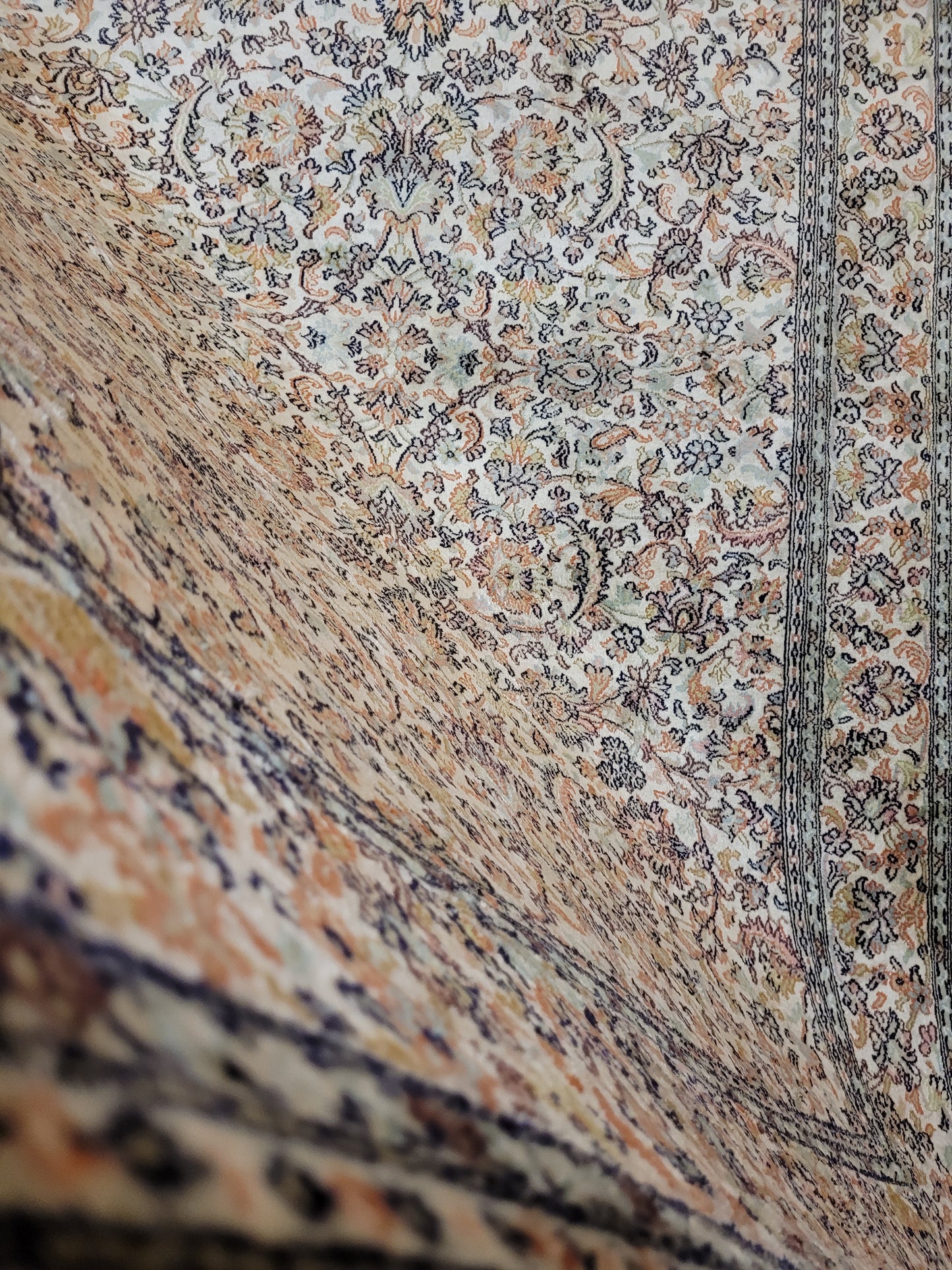 Ghom Seidenteppich 194x130 cm Seide auf Seide feine Knüpfkunst