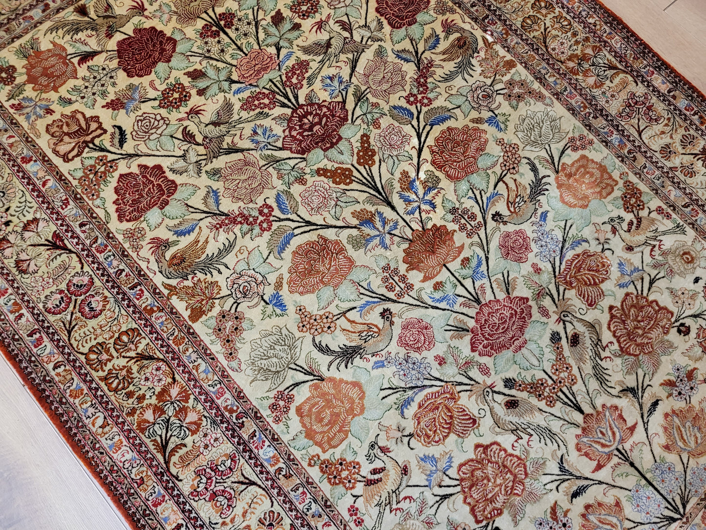 Ghom Seidenteppich 155x108 cm Seide auf Seide signiert feine Knüpfung