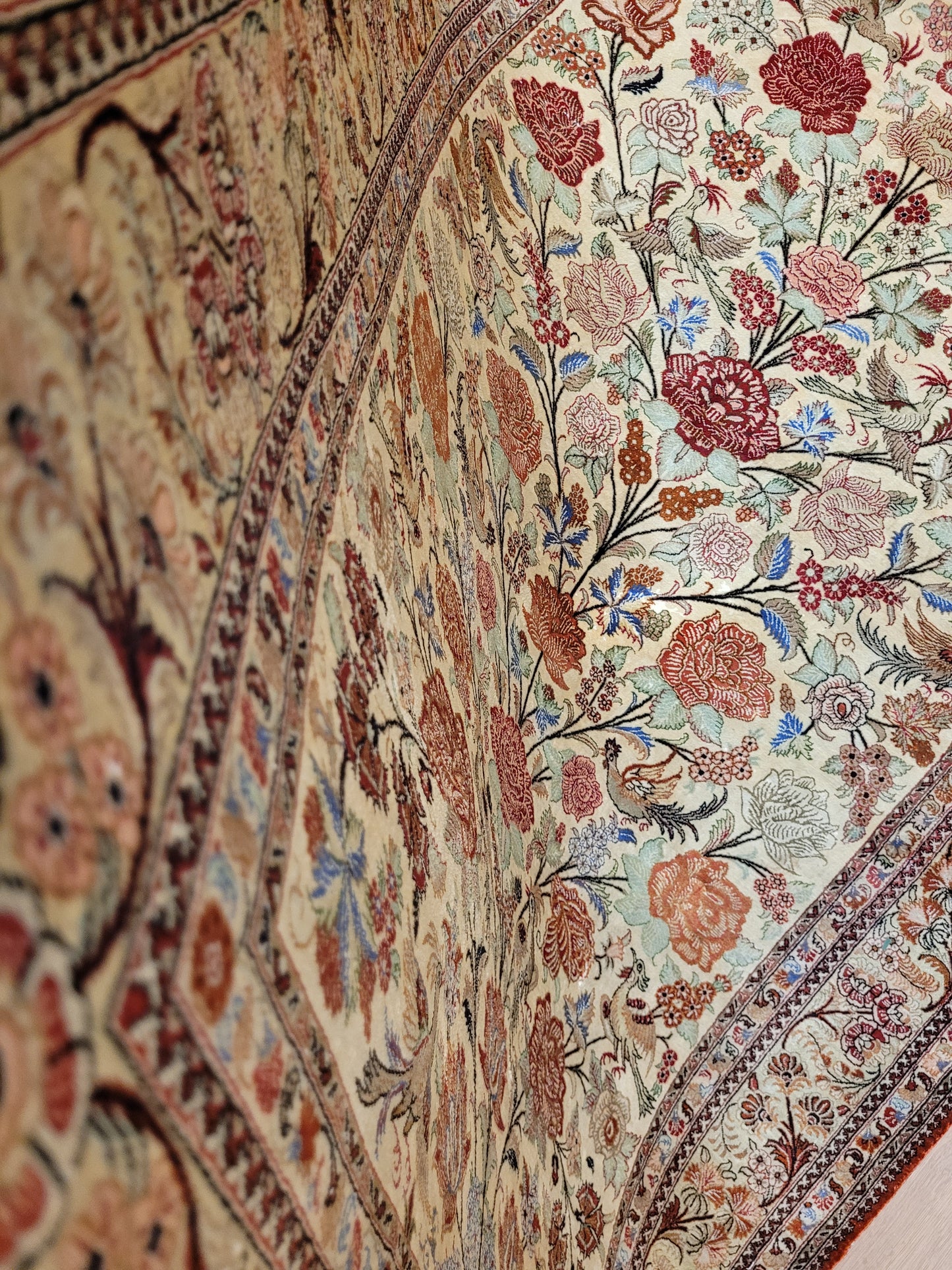 Ghom Seidenteppich 155x108 cm Seide auf Seide signiert feine Knüpfung