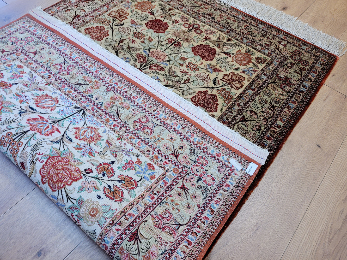 Ghom Seidenteppich 155x108 cm Seide auf Seide signiert feine Knüpfung