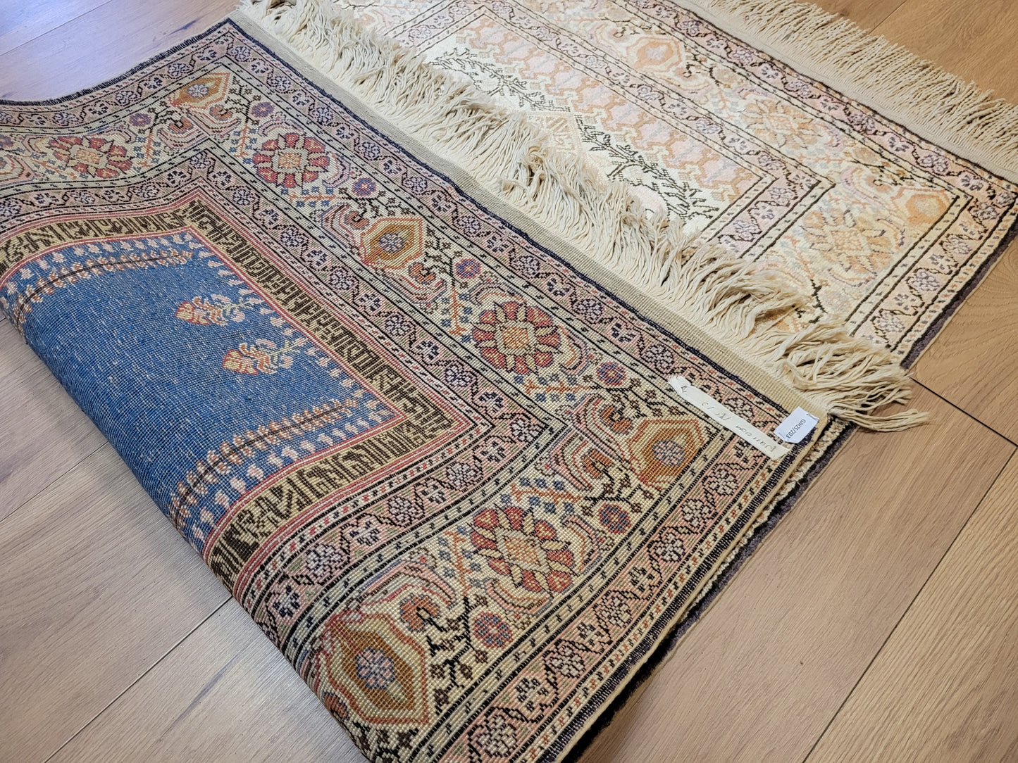 Kayseri Gebetsteppich 134x90 cm feine Wolle Flussdesign