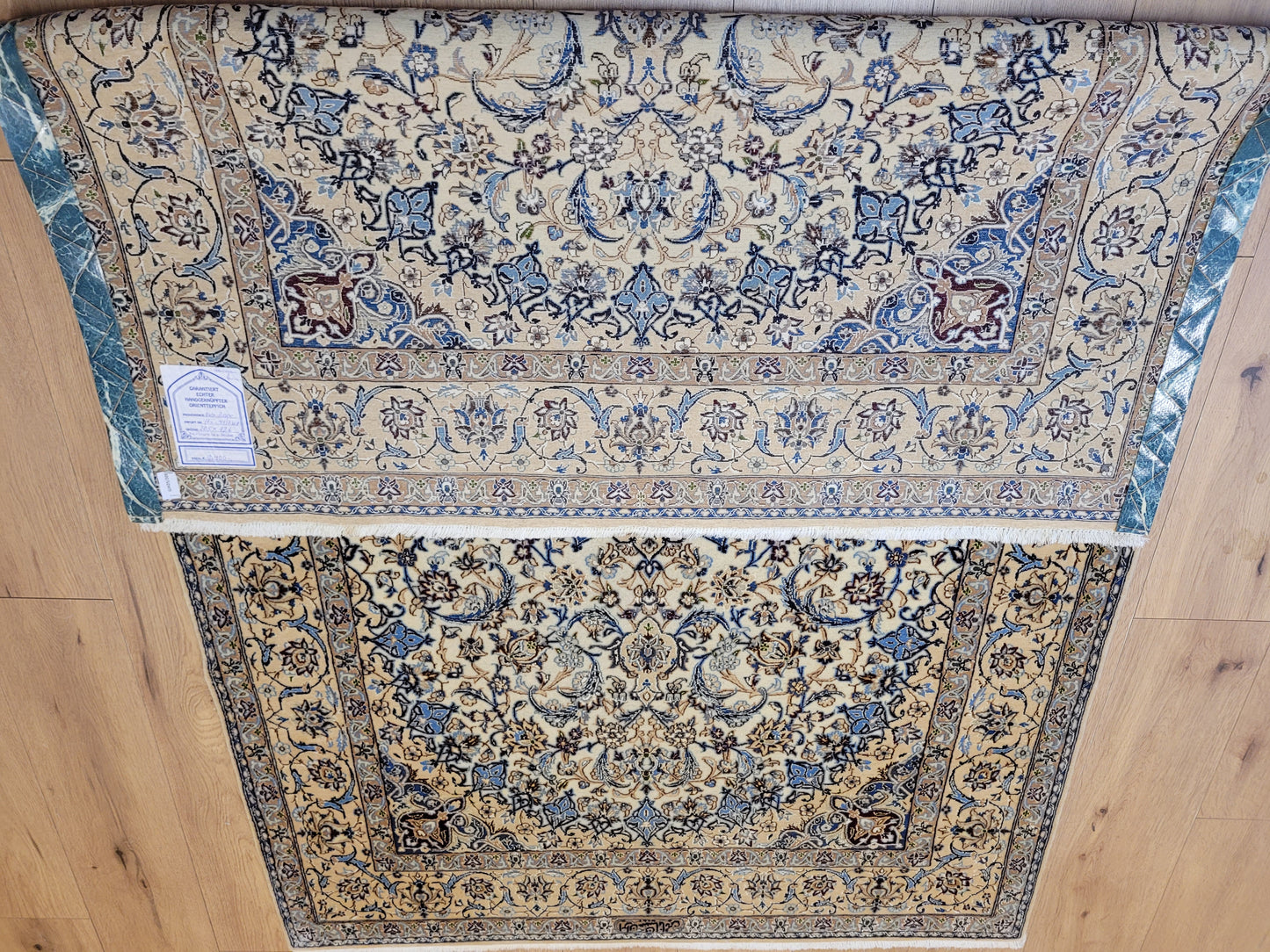 Nain Teppich Korkwolle Seide Habibyan fein 205x126 cm