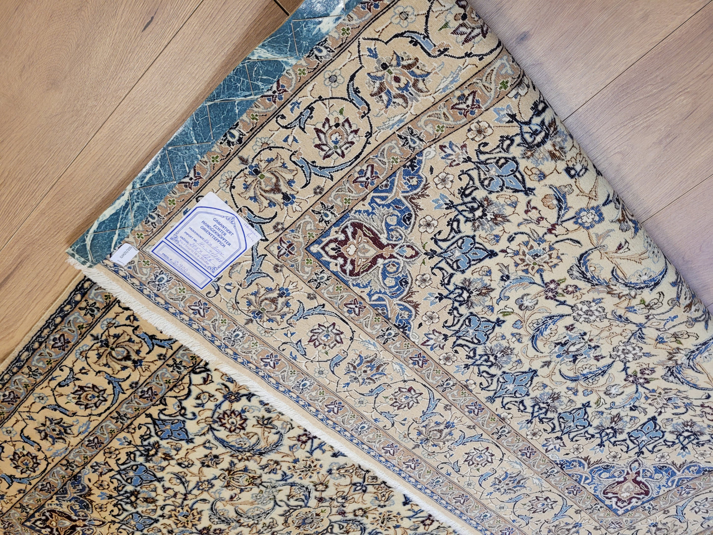 Nain Teppich Korkwolle Seide Habibyan fein 205x126 cm