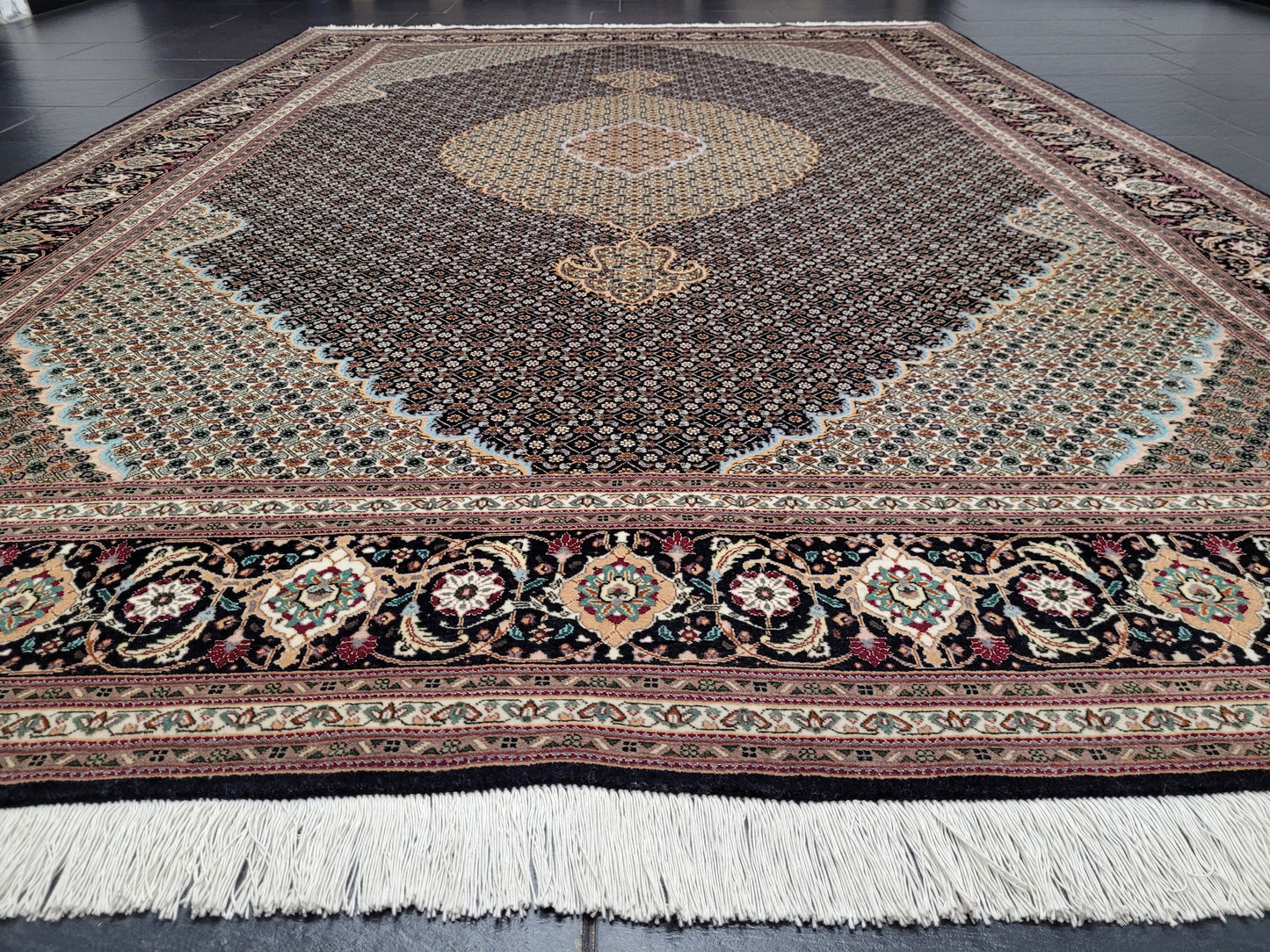 Täbriz Teppich 300x205 cm Korkwolle mit Seide feine Mahr Knüpfung