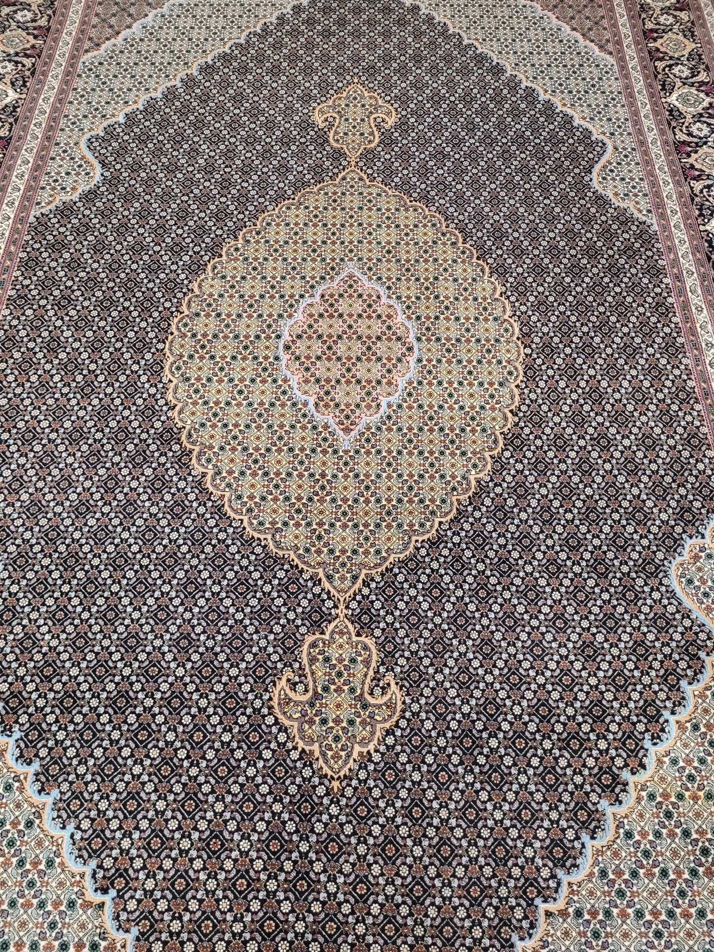 Täbriz Teppich 300x205 cm Korkwolle mit Seide feine Mahr Knüpfung