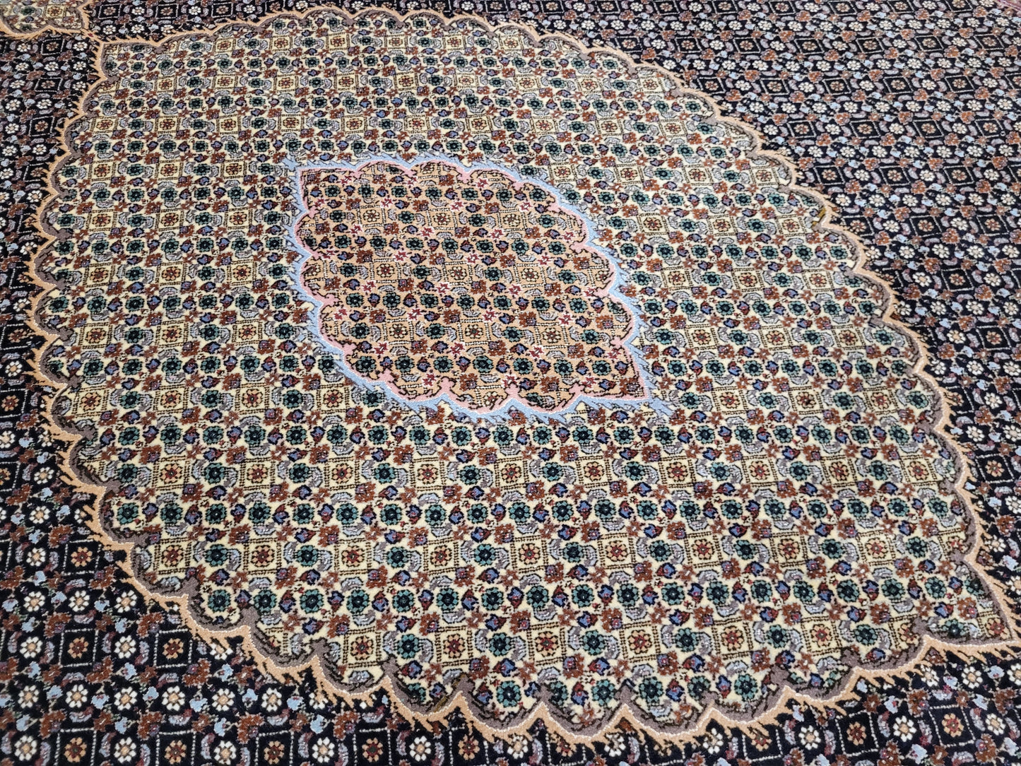 Täbriz Teppich 300x205 cm Korkwolle mit Seide feine Mahr Knüpfung