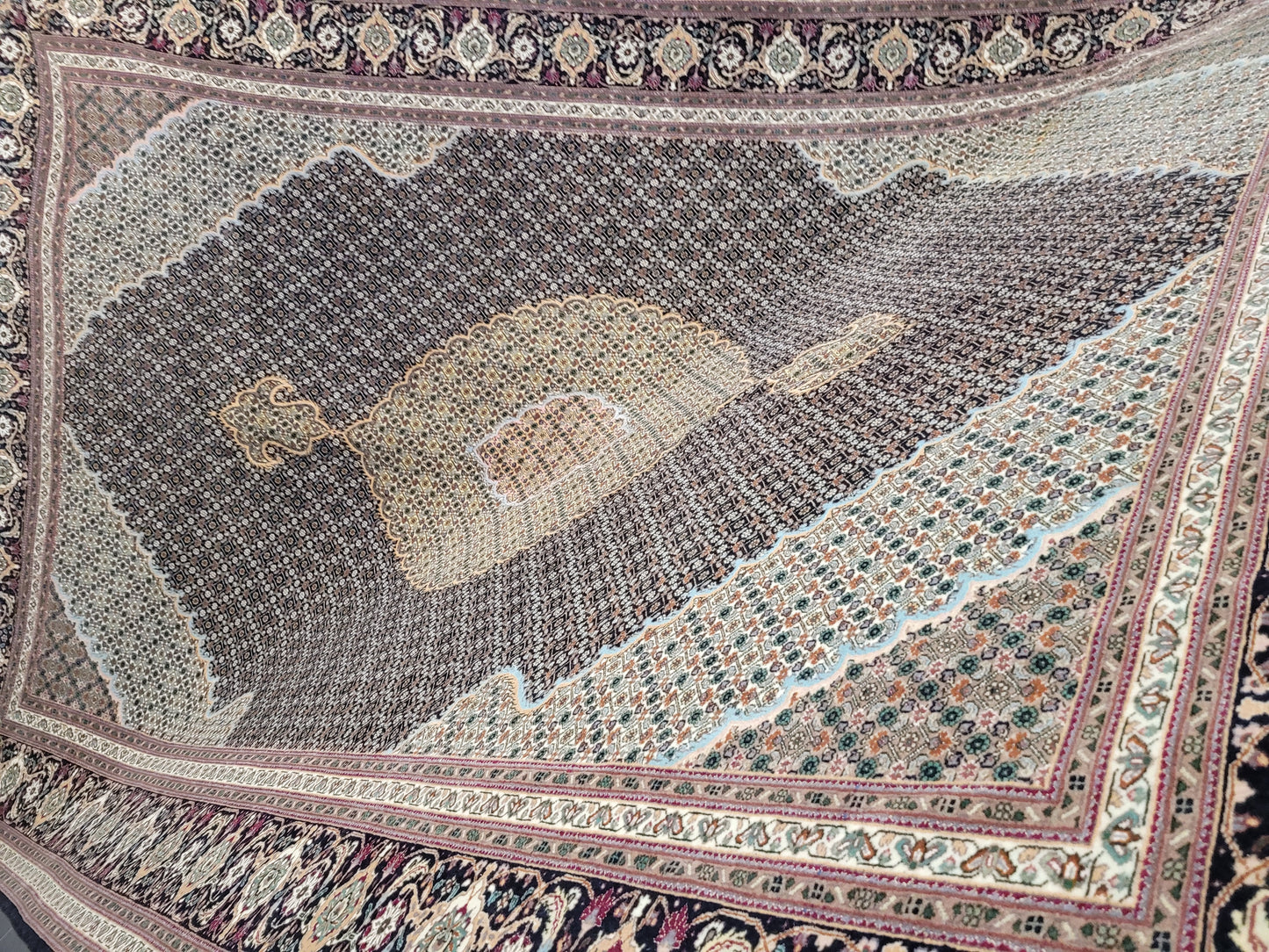 Täbriz Teppich 300x205 cm Korkwolle mit Seide feine Mahr Knüpfung