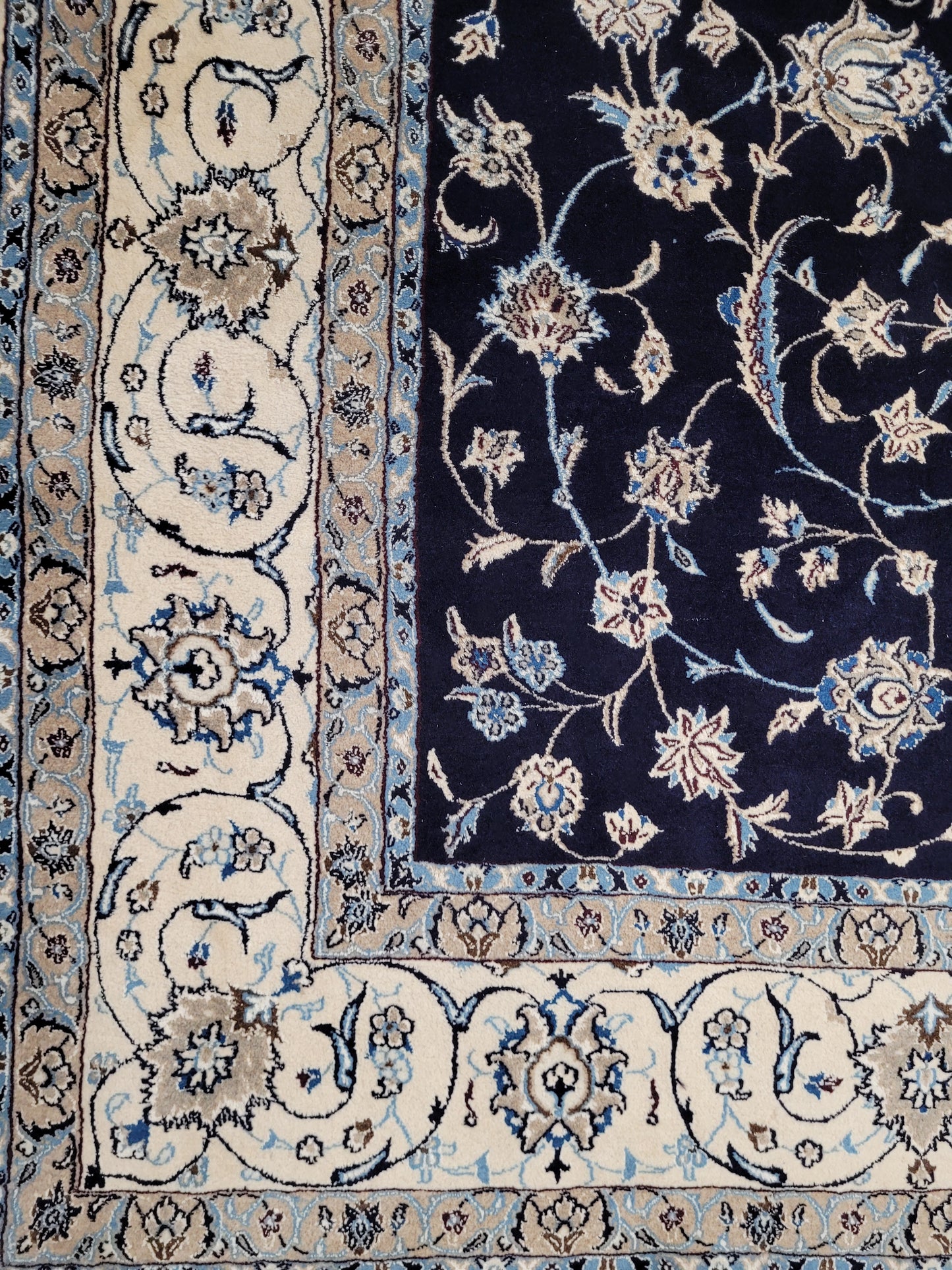 Nain Teppich 340x240 cm feine Wolle mit Seide klassisches Blumenmuster