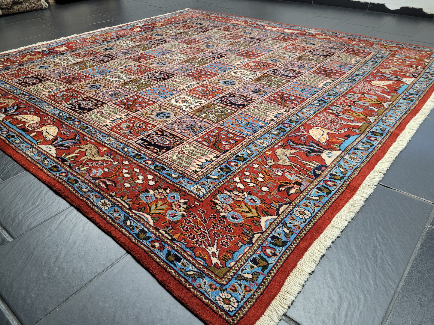 Täbriz Felder Teppich 255x255 cm Korkwolle mit Seidenanteil feine Knüpfung