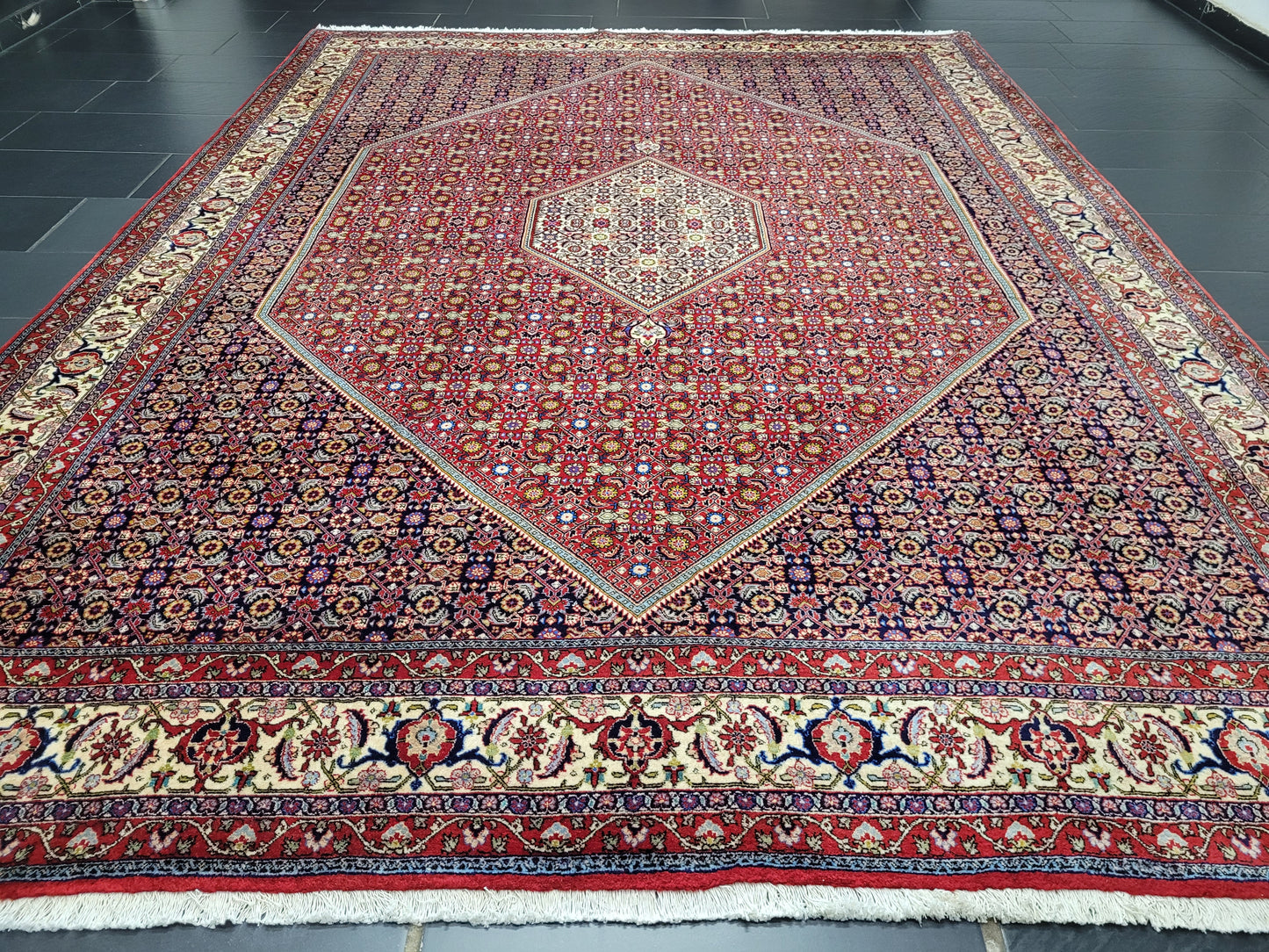Bidjar Teppich 340x255 cm reine Korkwolle feine Knüpfung