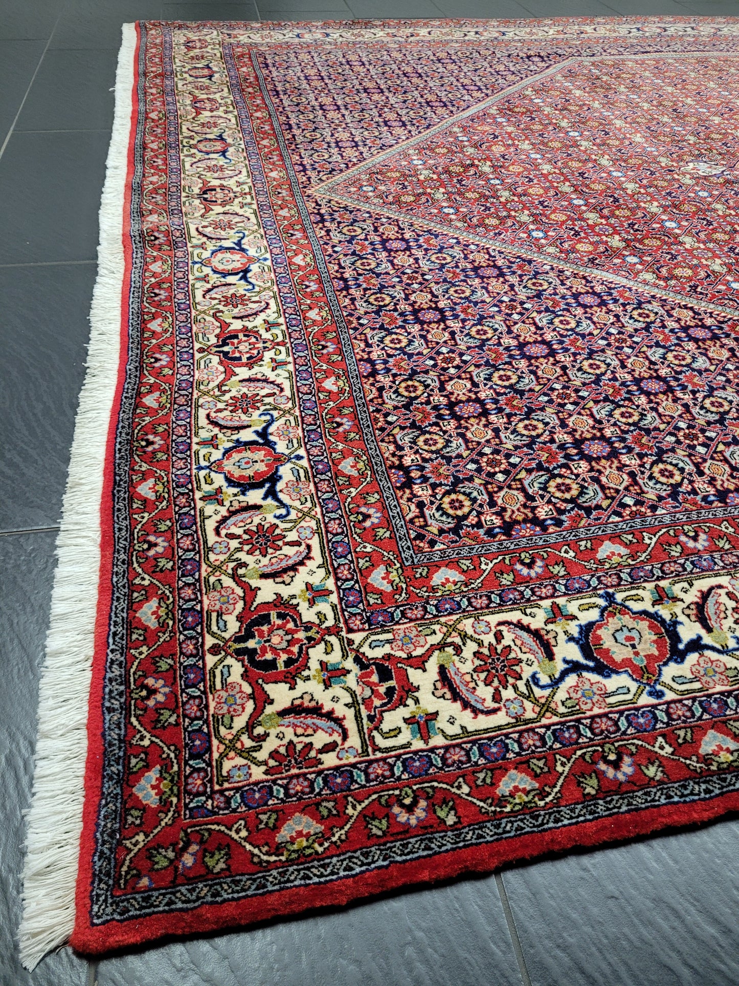 Bidjar Teppich 340x255 cm reine Korkwolle feine Knüpfung