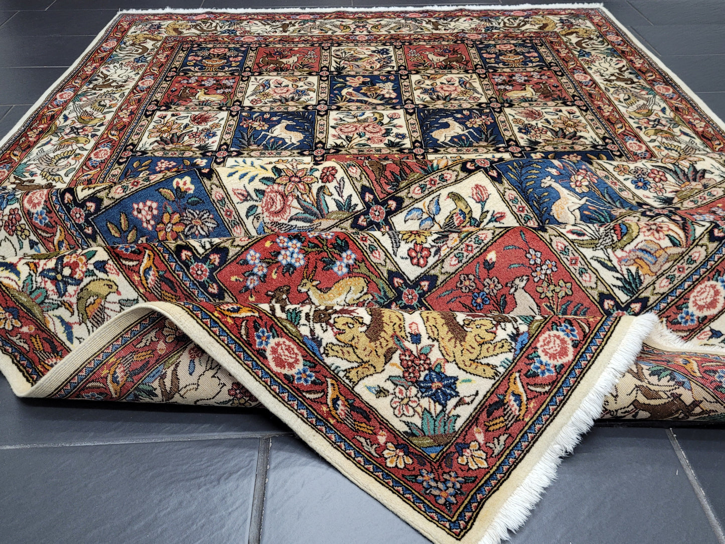 Sarough Teppich 310x200 cm reine Wolle feine Felderknüpfung